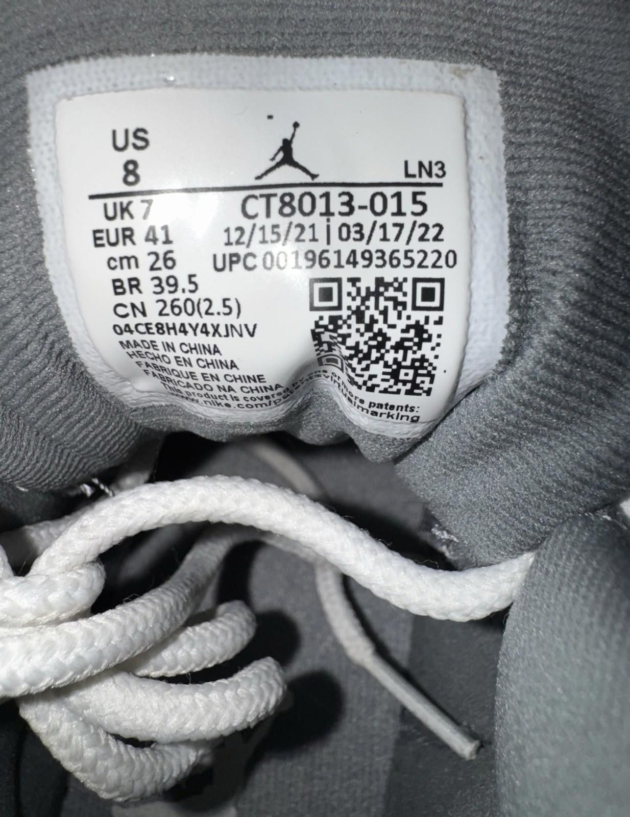 Jordan Brand Size 8 - Jordan 12 Stealth 2022 Size US 8 / EU 41 - 8 Thumbnail
