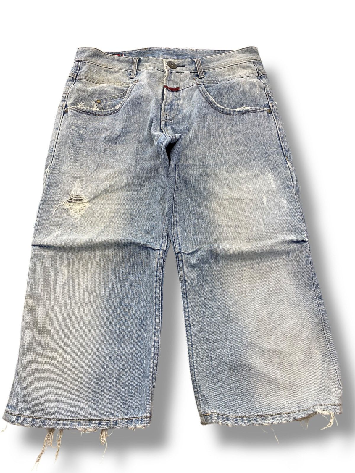 Japanese Brand Japanese Brand Light Wash Distressed Style Wide Leg Cut Size US 34 / EU 50 - 1 Thumbnail