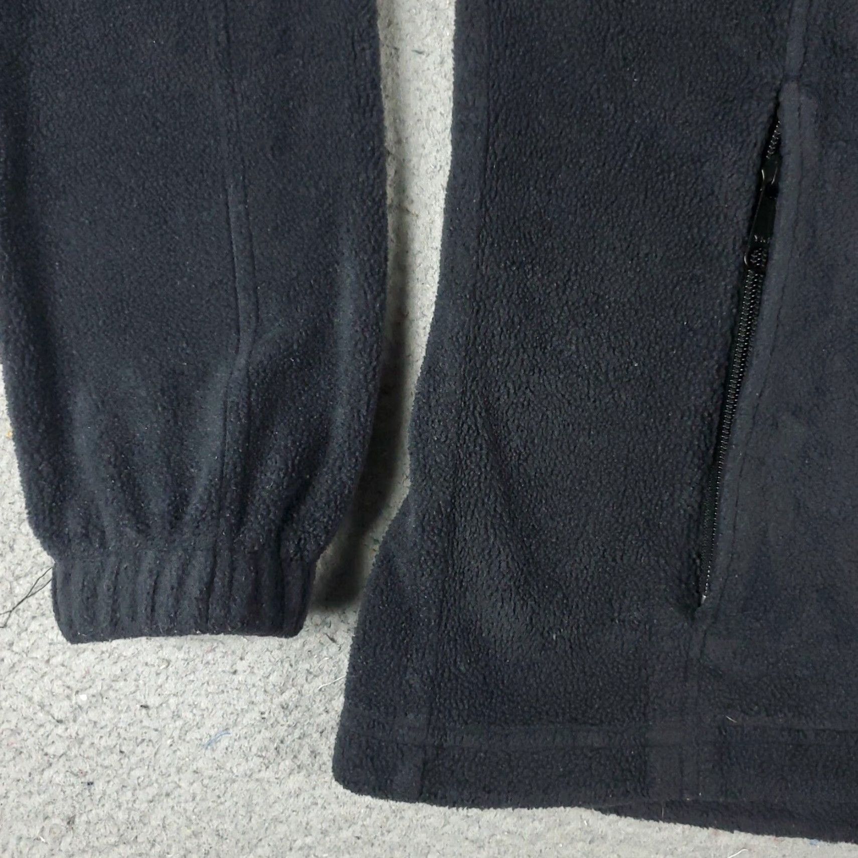 Vintage Columbia Jacket Womens Small Black Fleece Full Zip Up Sweater Sweatshirt Size S / US 4 / IT 40 - 3 Thumbnail