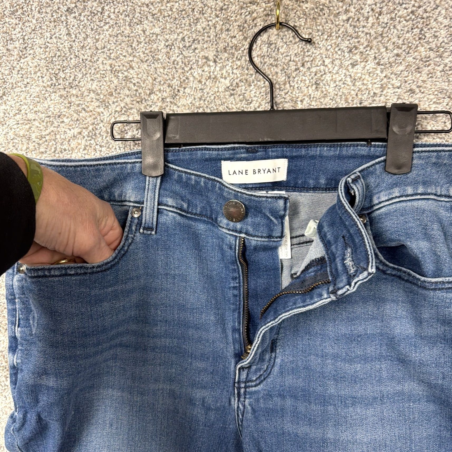 Vintage Lane Bryant Jeans Womens 14 Blue Signature Fit Mid Rise Skinny Stretch Denim 5-Pocket Distressed Pocketed Slim Inseam 25in Cotton Blend N/A N/A Size 36" / US 14 / IT 50 - 7 Thumbnail