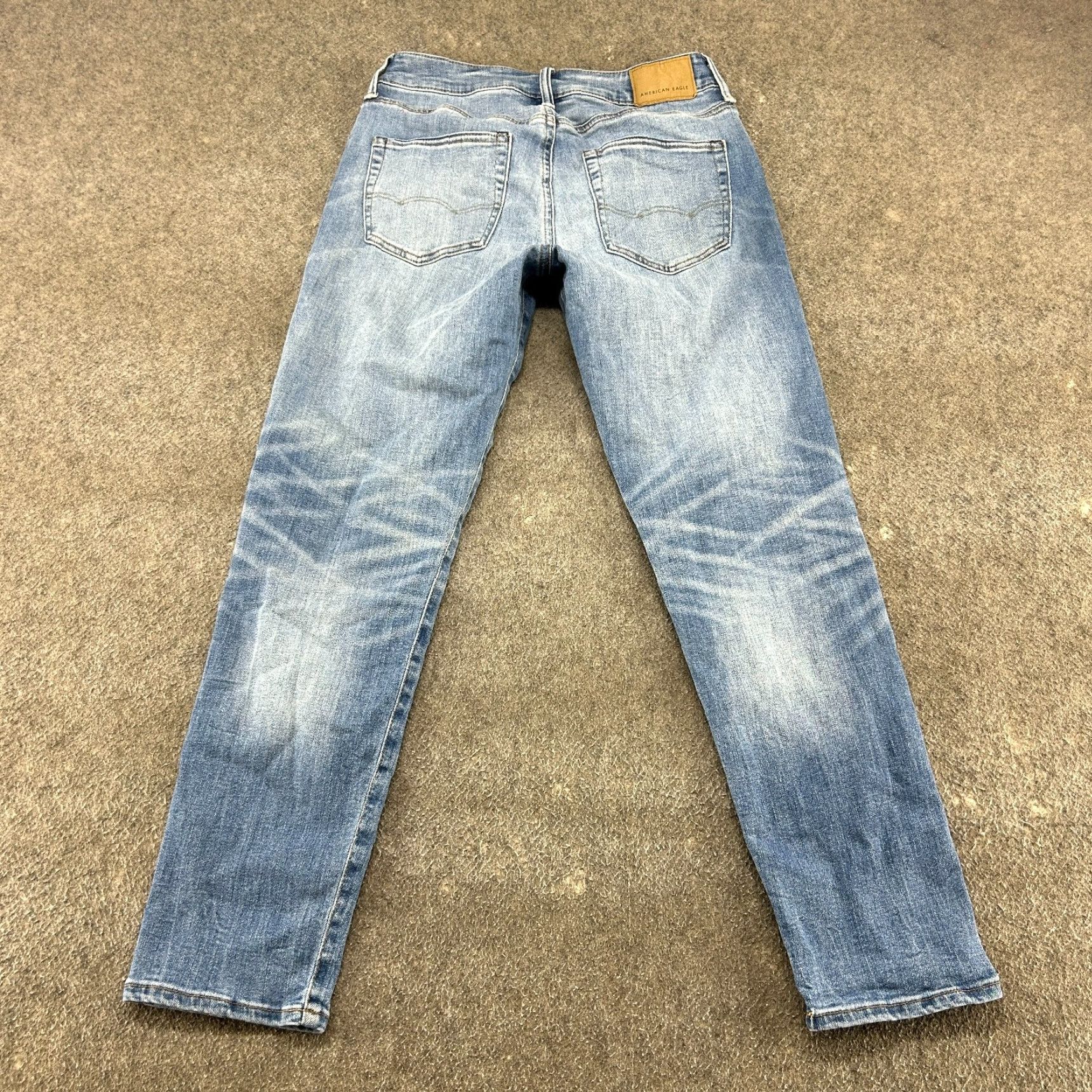 American Eagle Outfitters American Eagle Jeans Men 29x30 Blue Light Wash Straight Leg Athletic Fit Airflex Denim 5-Pocket Size US 29 - 7 Thumbnail