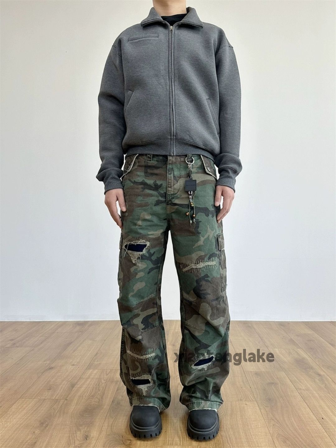 Designer × Japanese Brand × Vintage Utility military camo cargo yuppie bootcut ripped pants Size US 34 / EU 50 - 4 Thumbnail