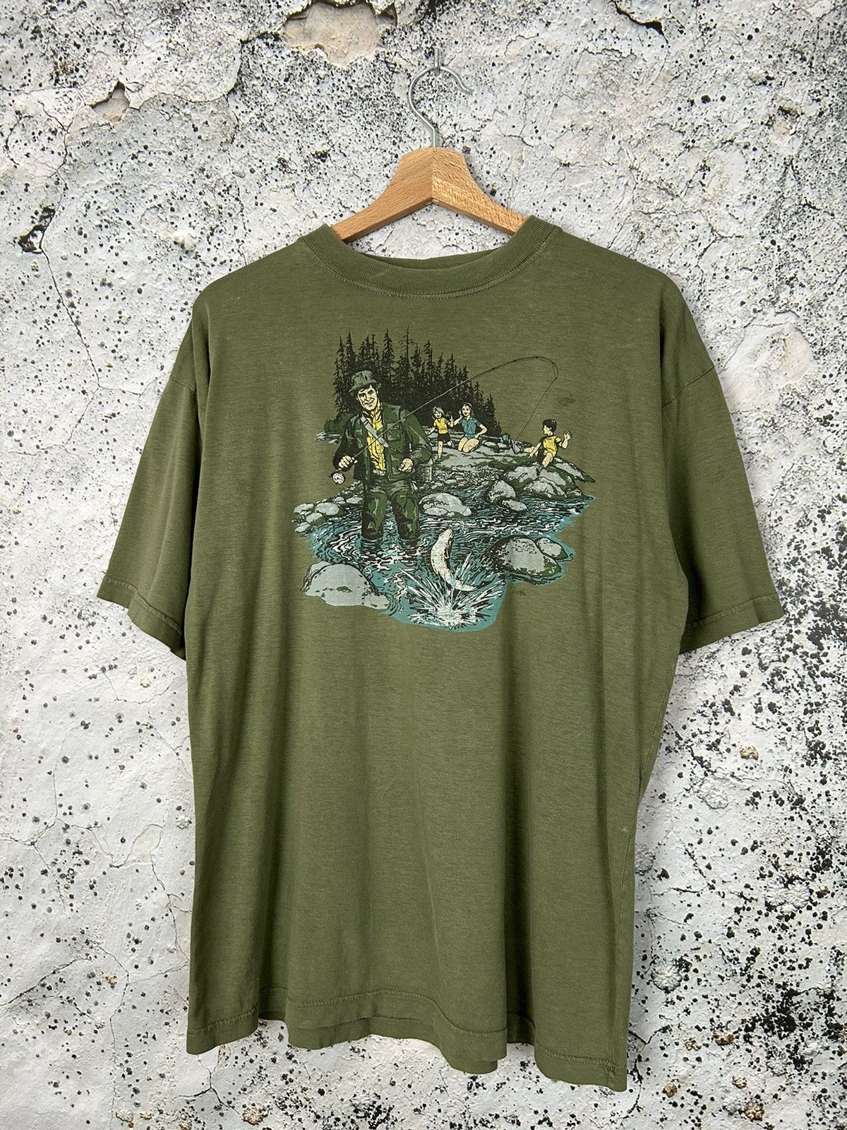 Vintage Vintage Fishing 90s Graphic Tee Streetwear Hype Skate Rock Size US L / EU 52-54 / 3 - 1 Thumbnail