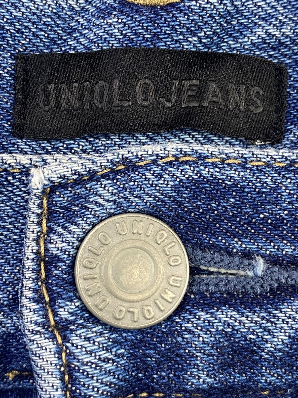 Uniqlo Uniqlo Faded Wash Style Wide Leg Jeans Size US 32 / EU 48 - 10 Thumbnail