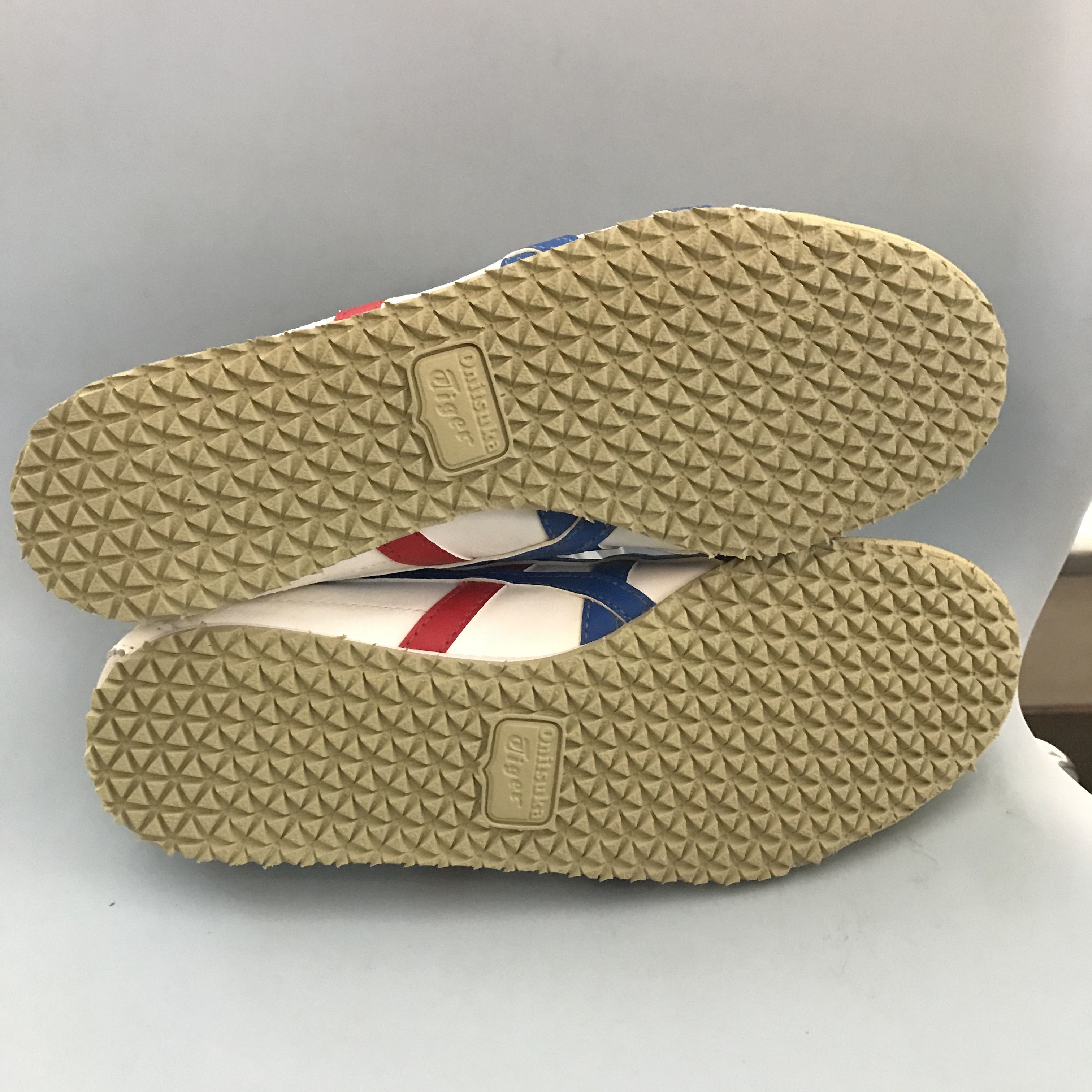 Onitsuka Tiger Onitsuka Tiger MEXICO 66 White Blue French Stripe Size US 5 / EU 37 - 9 Thumbnail