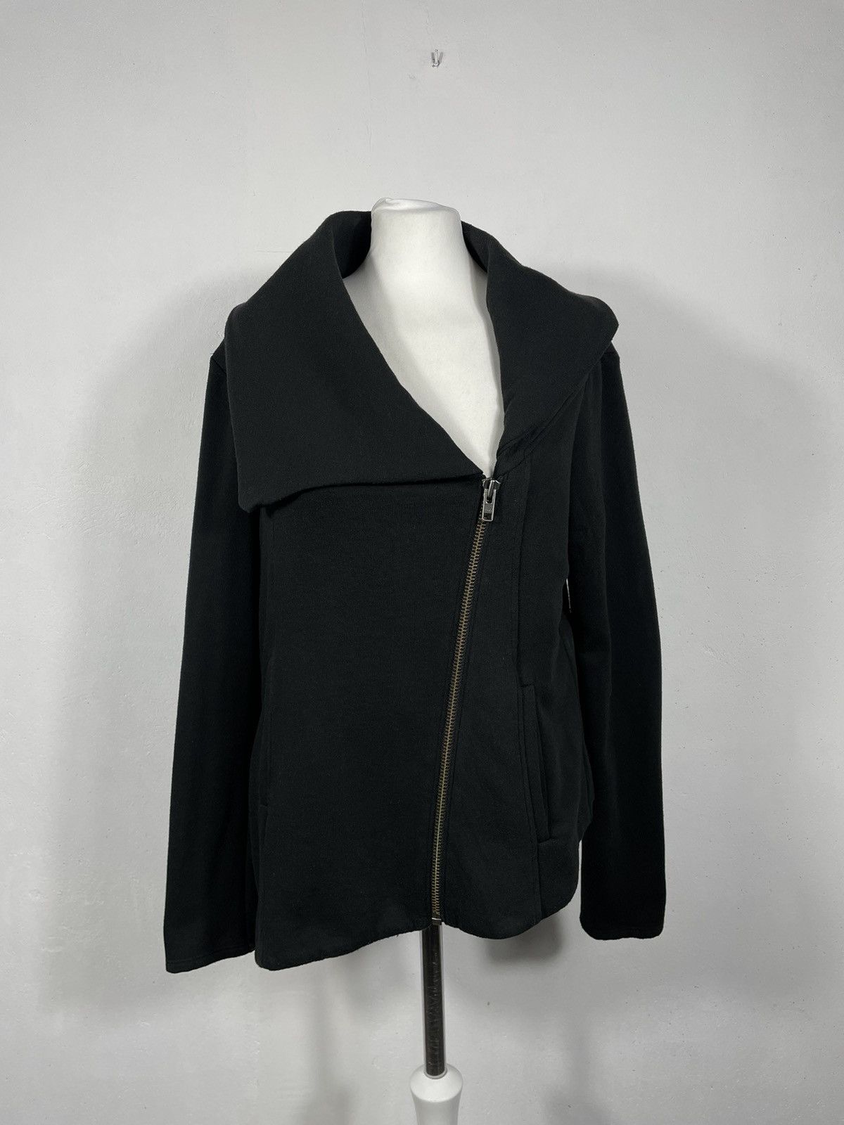 Helmut Lang × Vintage Helmut Lang Archive Black Asymmetric Zip Pulover Pull Jumper Size L / US 10 / IT 46 - 1 Thumbnail