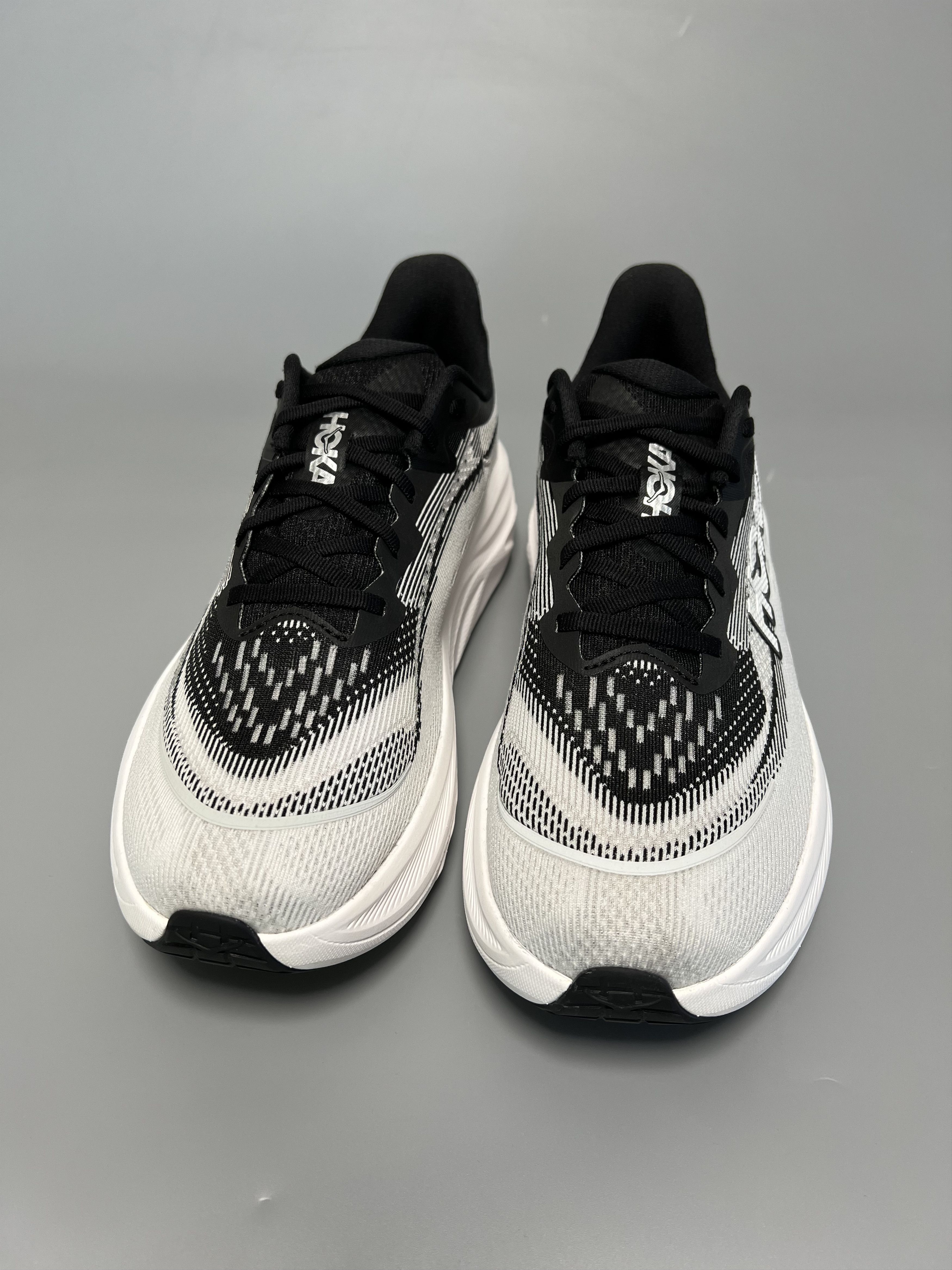 Hoka 11D Hoka One One Skyflow Wide Running Shoes Gym Walking Size US 11 / IT 41 - 4 Thumbnail