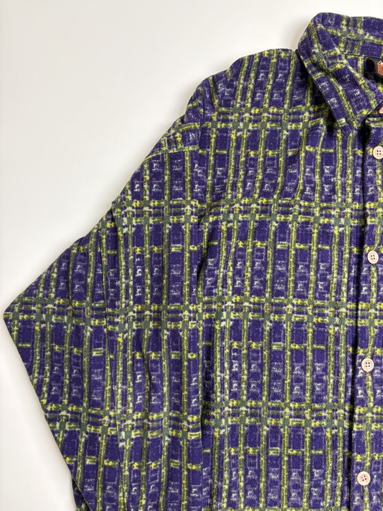 Nike ACG Nike ACG Vintage Patterned Fleece Shirt Size US XL / EU 56 / 4 - 6 Thumbnail