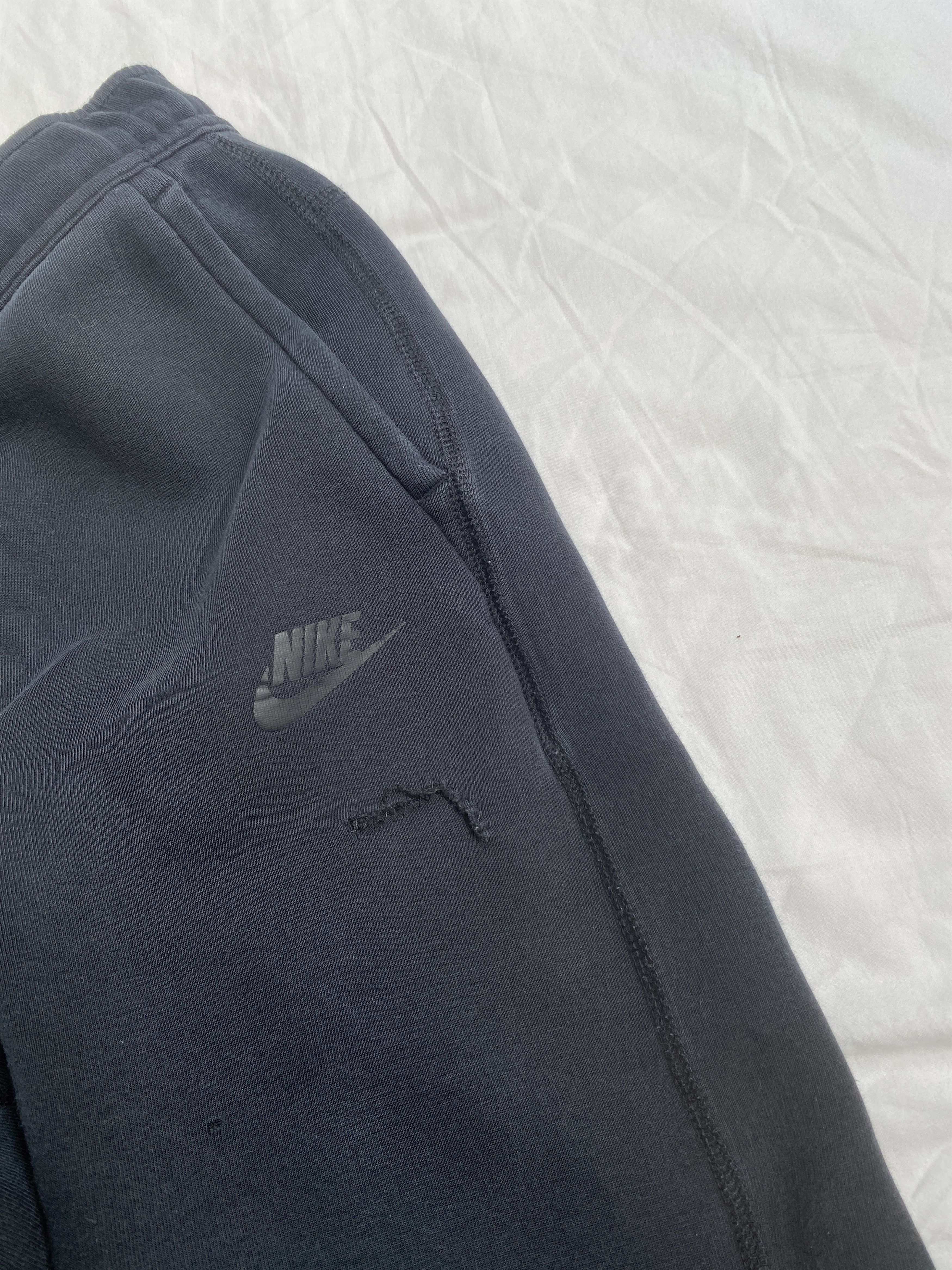 Nike Nike tech fleece sweatpants joggers drill drip trap Size US 26 / EU 42 - 8 Thumbnail