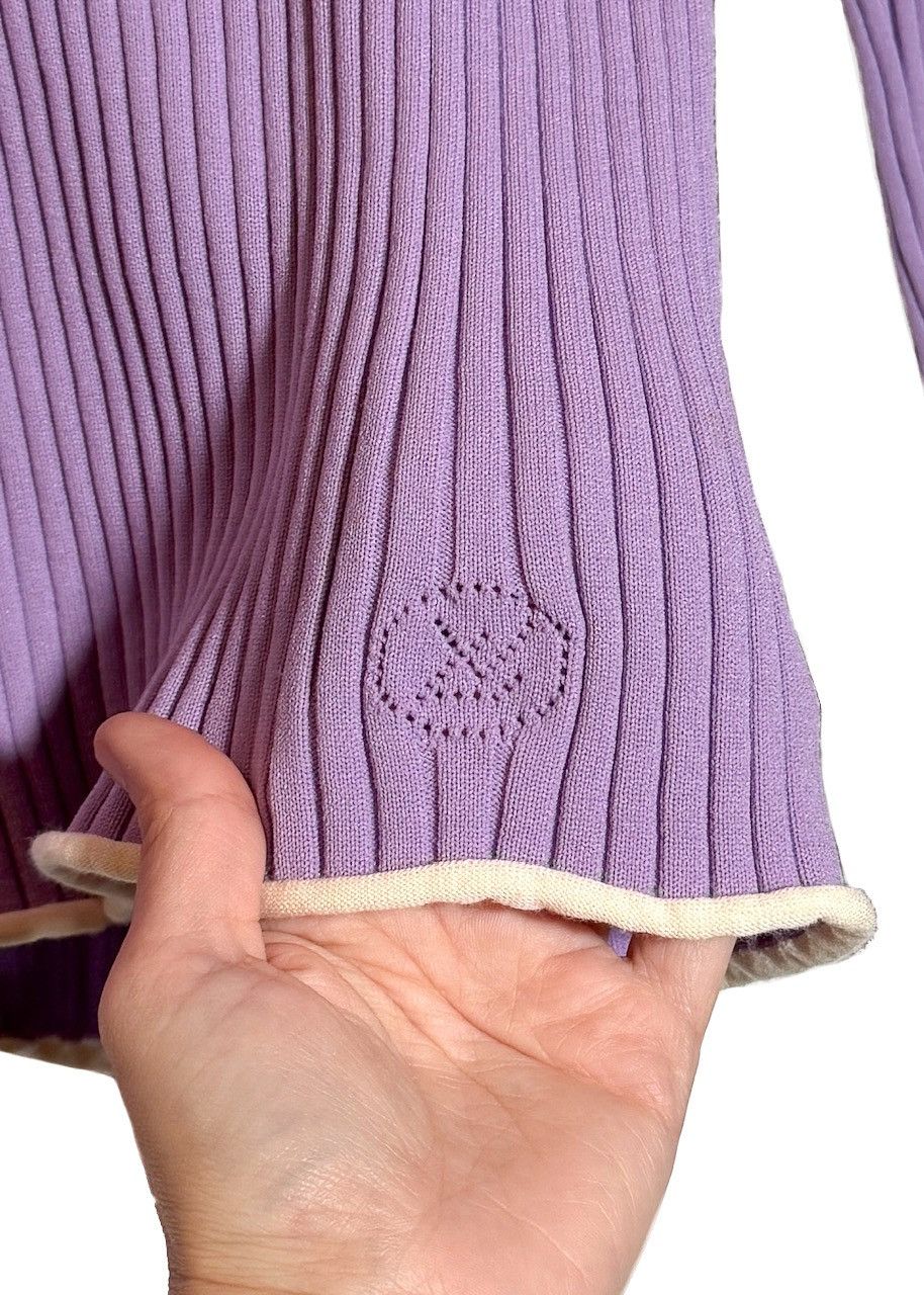 Louis Vuitton Louis Vuitton 2015 Purple LV Logo Ribbed Turtleneck Sweater Size M / US 6-8 / IT 42-44 - 3 Thumbnail
