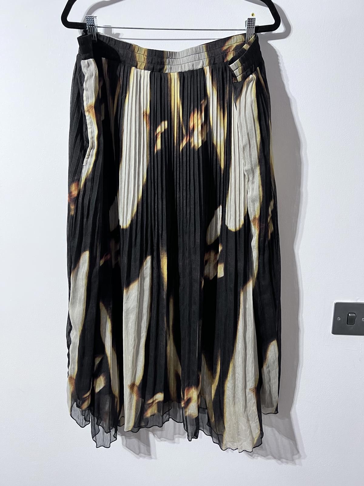 NEXT Next Pleated Midi Skirt UK 26 Size 42" / US 20 - 1 Thumbnail