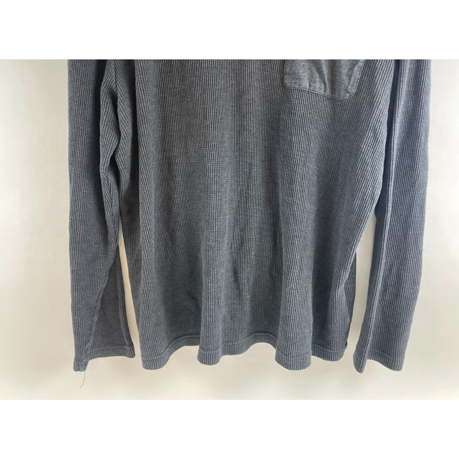 Club Room Club Room Shirt Men's XL Charcoal Gray Buttoned Henley Waffled Long Sleeve Size US XL / EU 56 / 4 - 4 Thumbnail