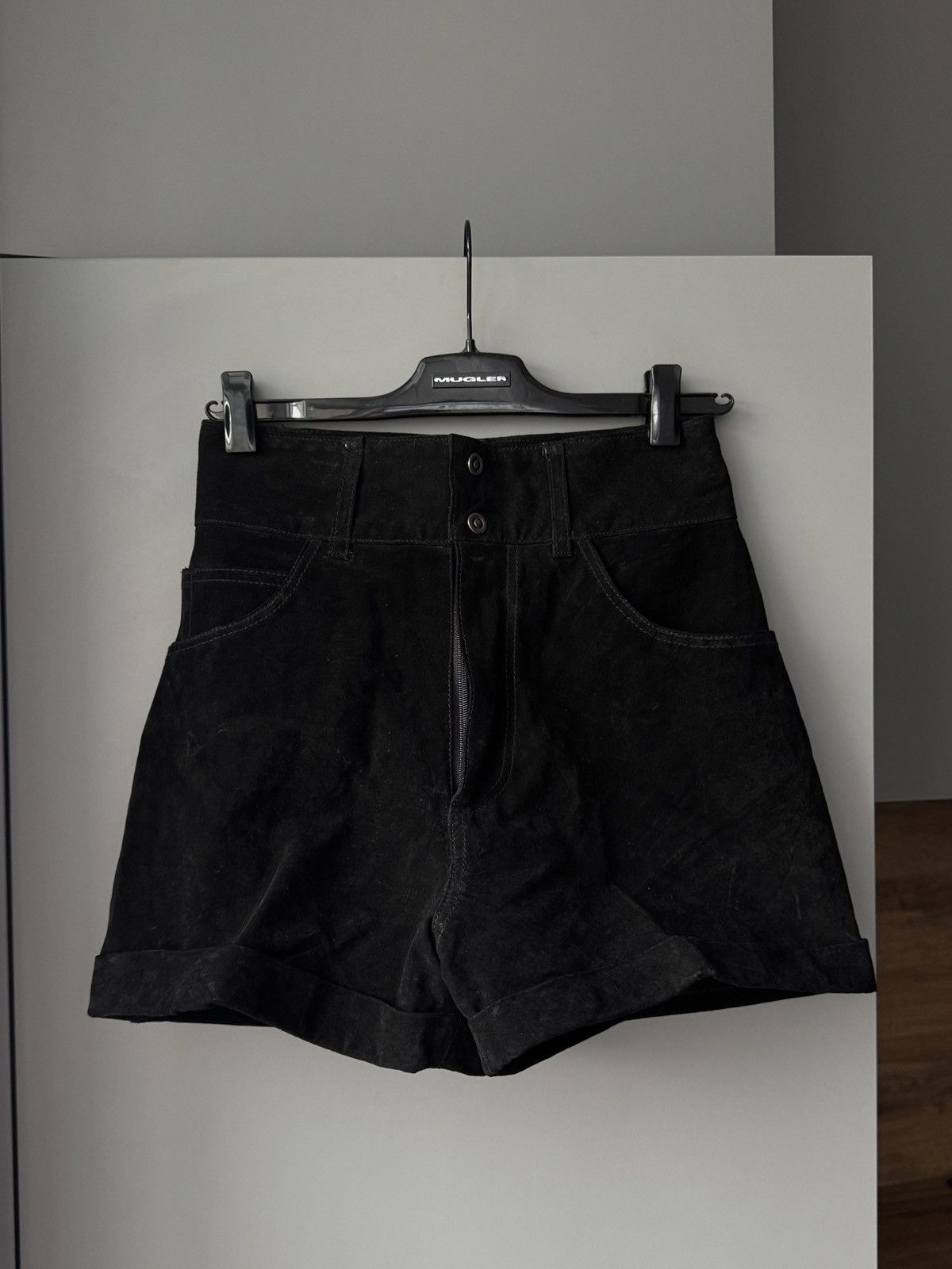 Genuine Leather × Japanese Brand × Vintage Vintage Why Not Originals Genuine Leather Shorts Size 27" / US 4 / IT 40 - 1 Thumbnail