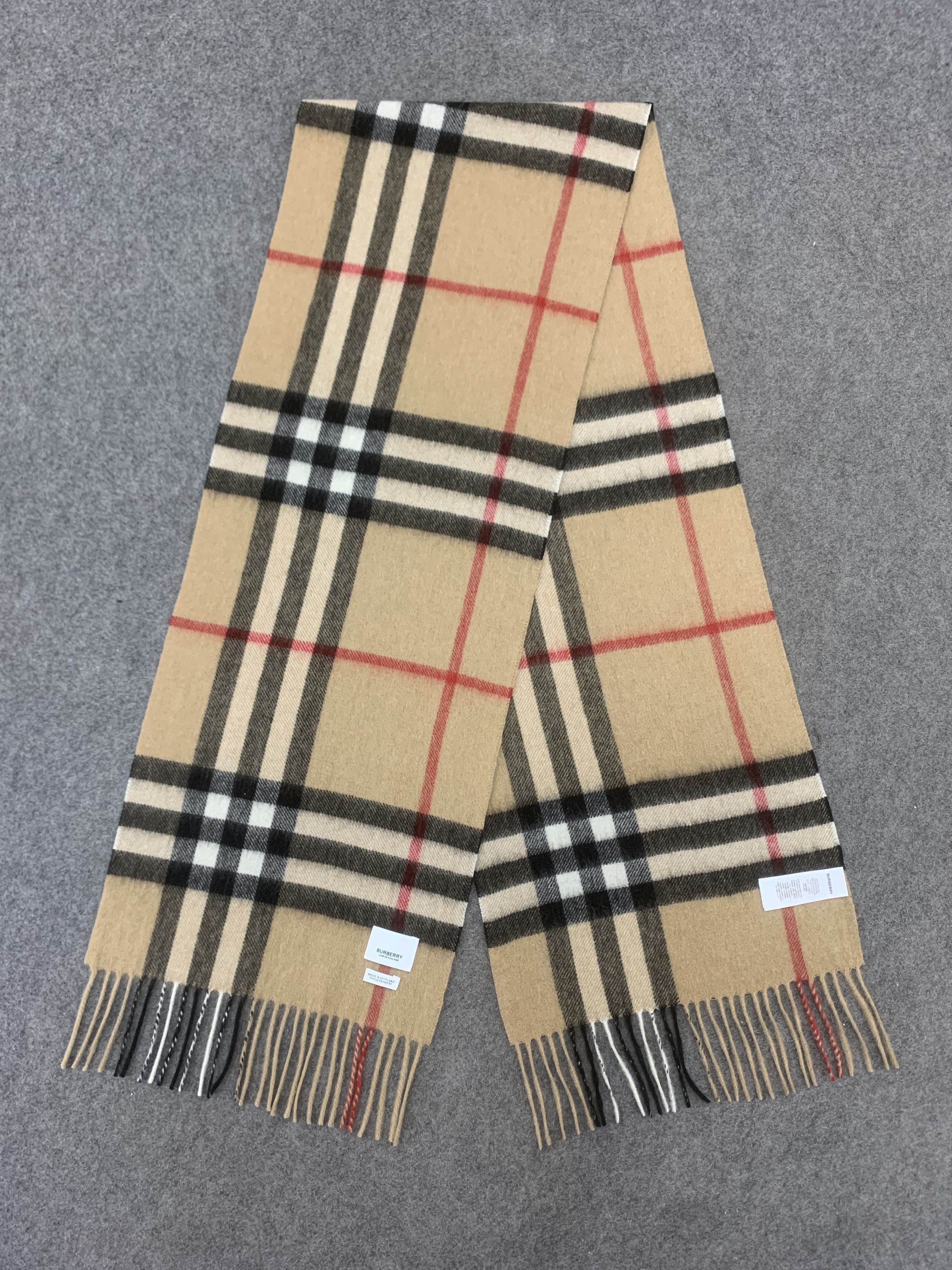 Burberry Burberry Scarf Cashmere Muffler Neck Wrap BL9127 Size ONE SIZE - 3 Thumbnail