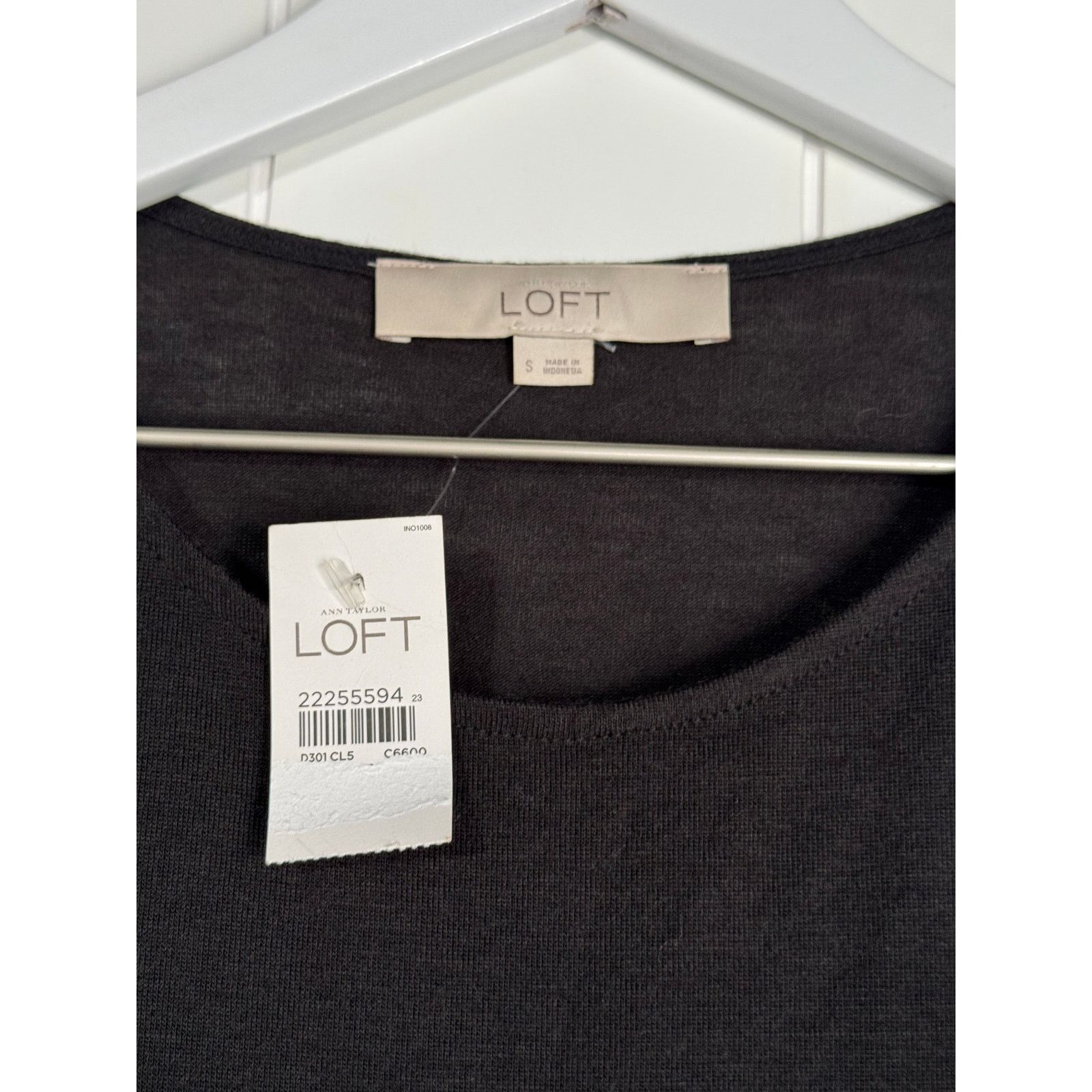 Loft Loft Womens Sleeveless Blouse Flowy Top NWT Small Size S / US 4 / IT 40 - 3 Thumbnail