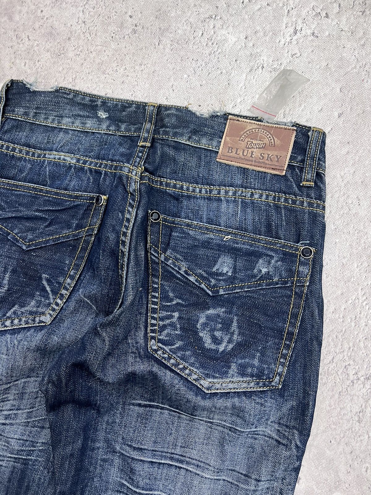 Issey Miyake × Japanese Brand × Tete Homme 2000s Tete Homme Multipocket Bondage Cargo Pants Size US 31 - 11 Thumbnail