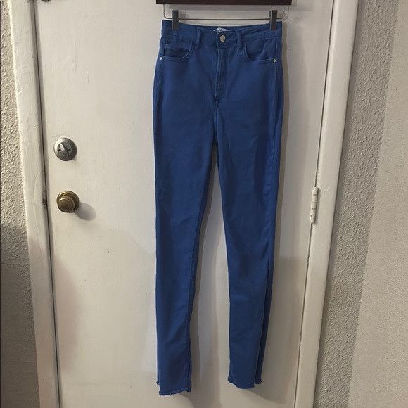 Zara ZARA Straight Leg Jeans Size 2 High Rise Size 25" / US 0 / IT 36 - 1 Thumbnail