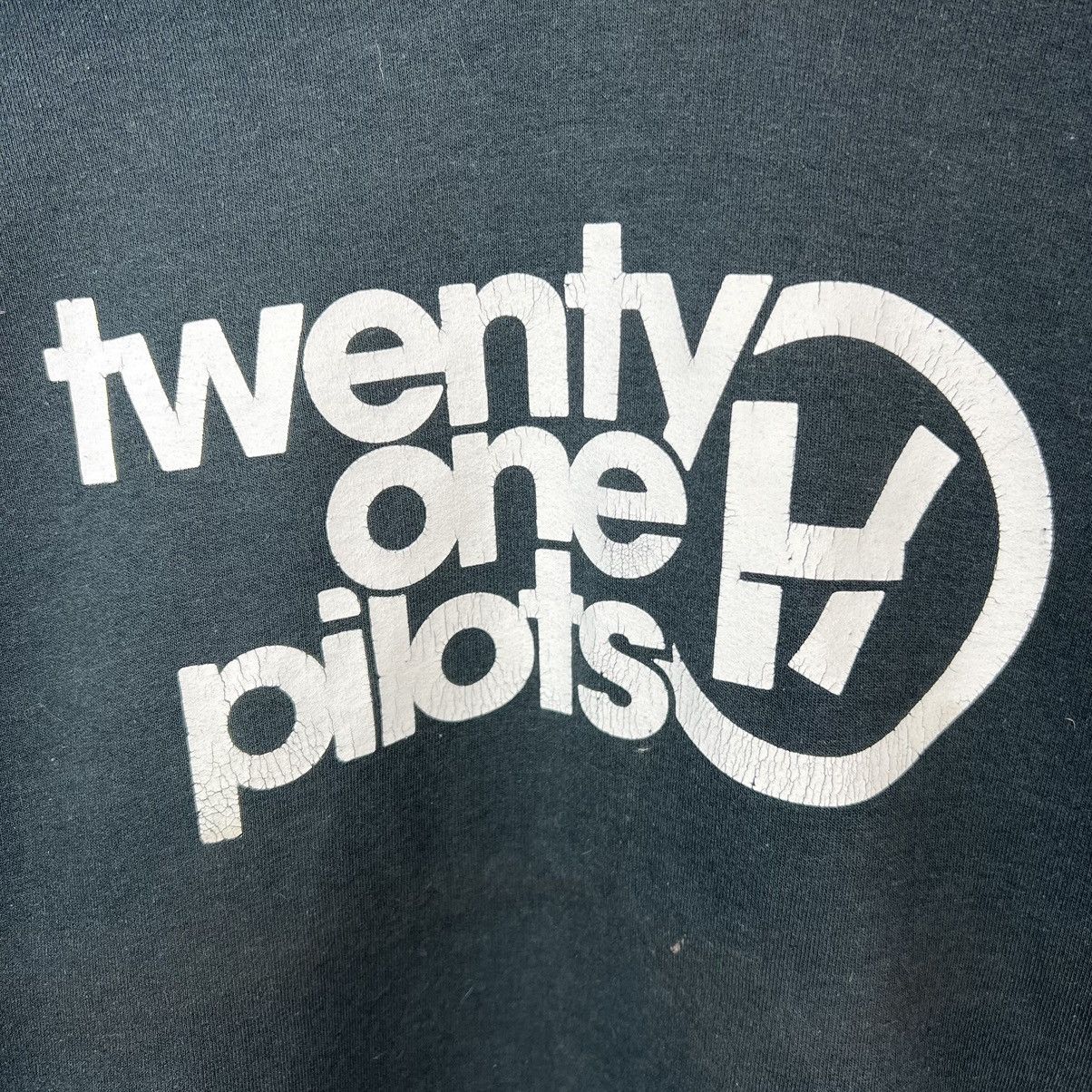 Band Tees Twenty One Pilots Vintage Hoodie Size US M / EU 48-50 / 2 - 4 Thumbnail