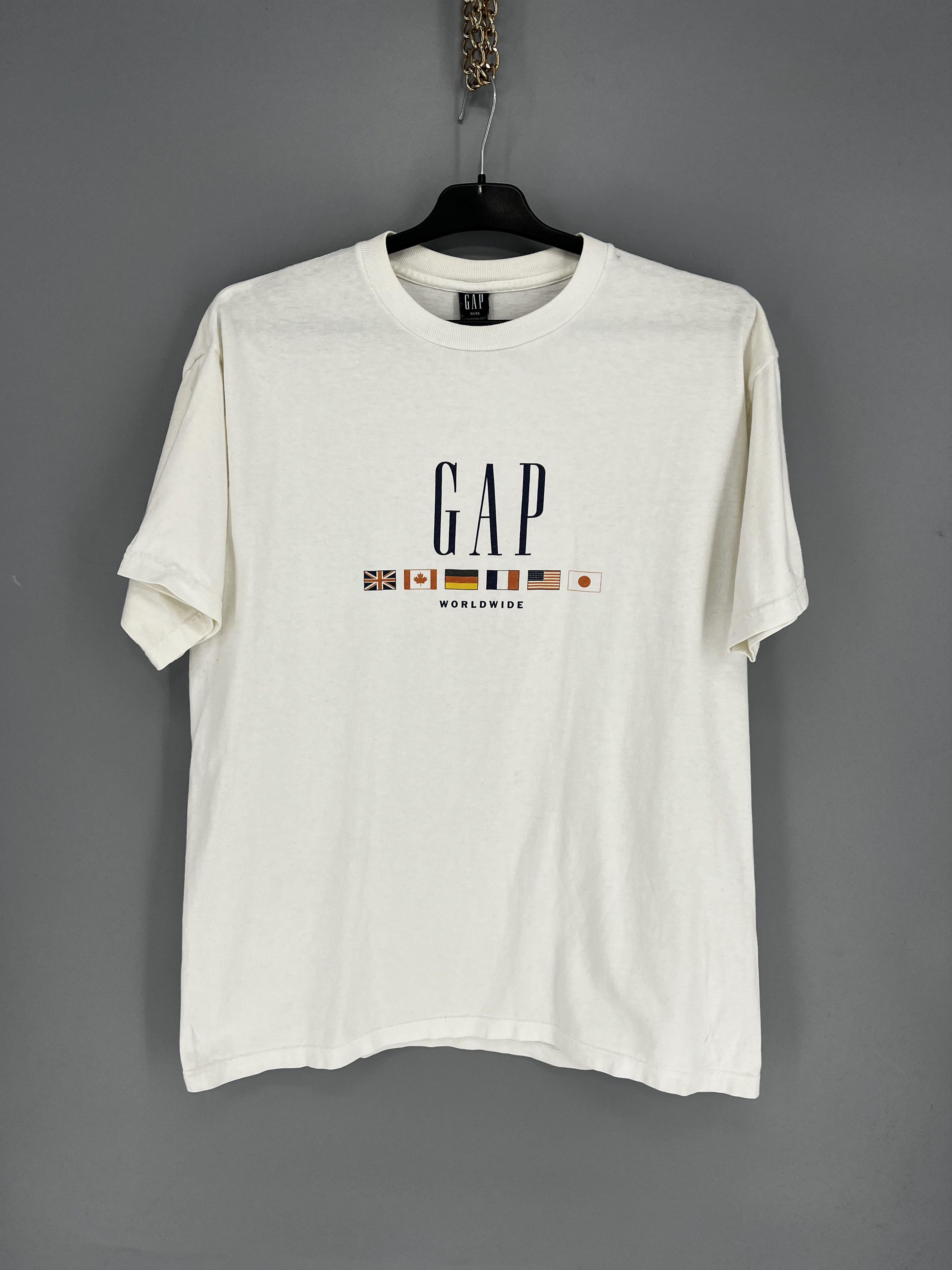 Gap Vintage 90s Gap Gap Worldwide Flag Print On Single Stitch Size US M / EU 48-50 / 2 - 1 Thumbnail