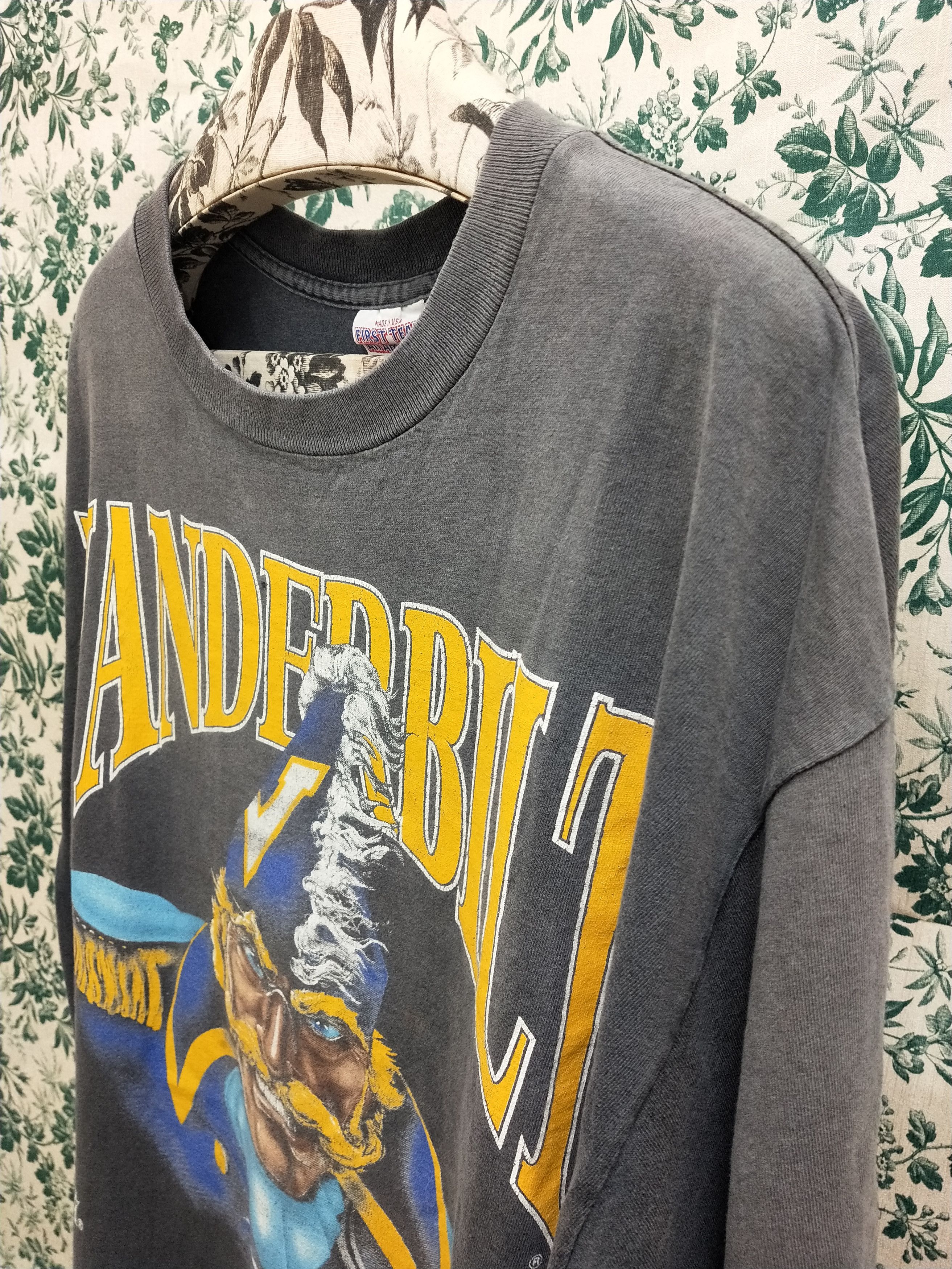 Vintage Vanderbilt First Team All American Tee Size US XL / EU 56 / 4 - 3 Thumbnail
