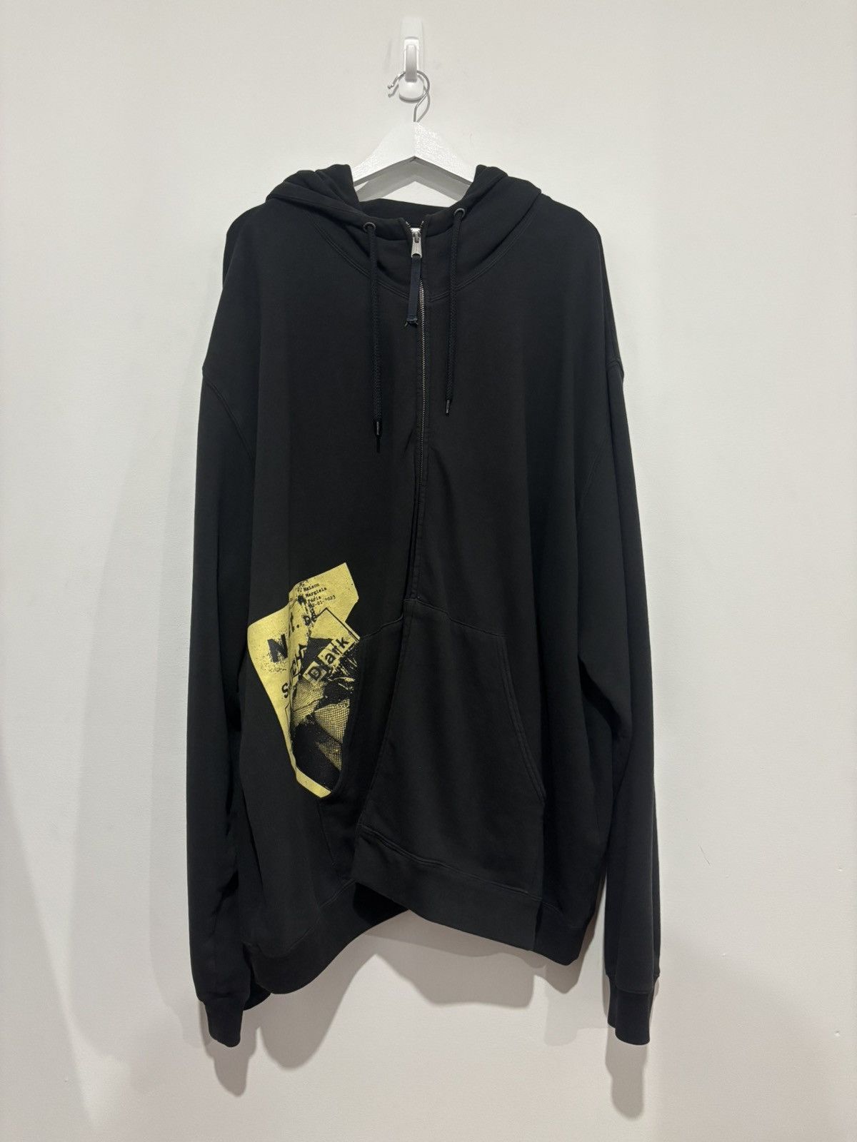 Maison Margiela Maison Margiela Oversized Black Invitation Hoodie Size US L / EU 52-54 / 3 - 1 Thumbnail