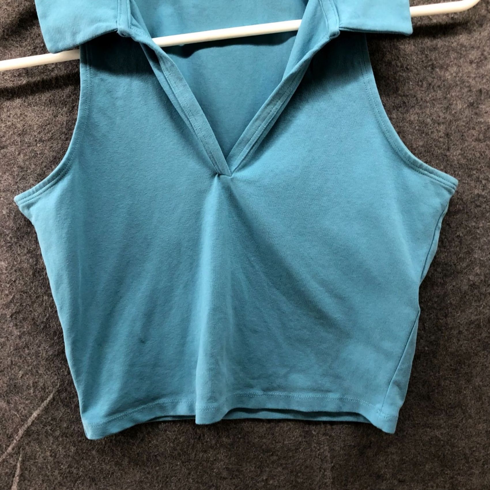 Abercrombie & Fitch Abercrombie & Fitch Soft AF Polo Tank Womens S Blue Cropped Sleeveless Stretch Shirt Polo Tank Casual Summer 90s Womens Size S / US 4 / IT 40 - 4 Thumbnail