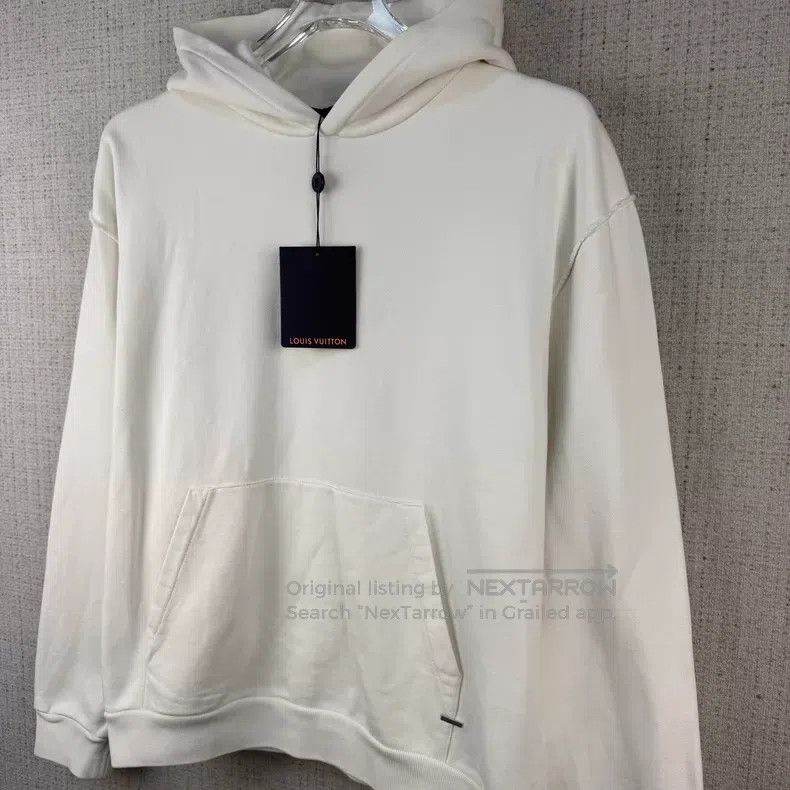 Louis Vuitton Louis Vuitton Solid Back Instruction Hooded Sweatshirt Size US L / EU 52-54 / 3 - 2 Thumbnail
