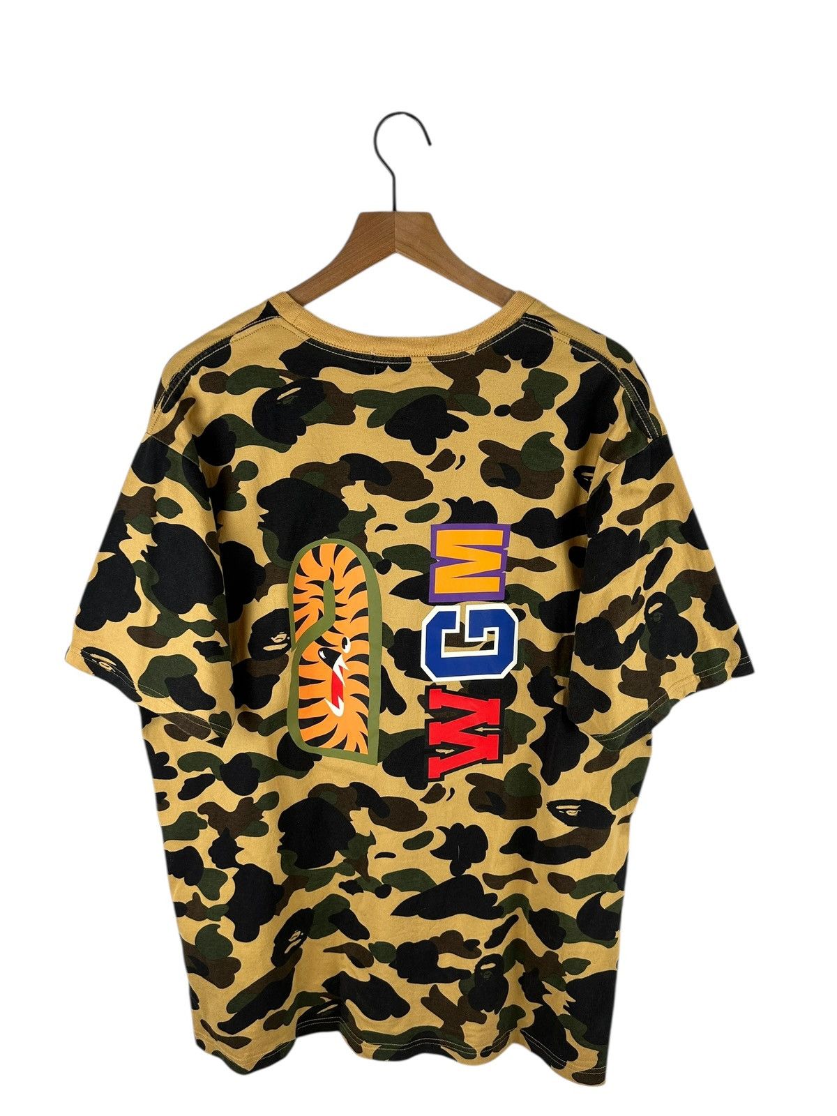 Bape Bape 1st Camo Shark Print T-Shirt Size US XL / EU 56 / 4 - 4 Thumbnail