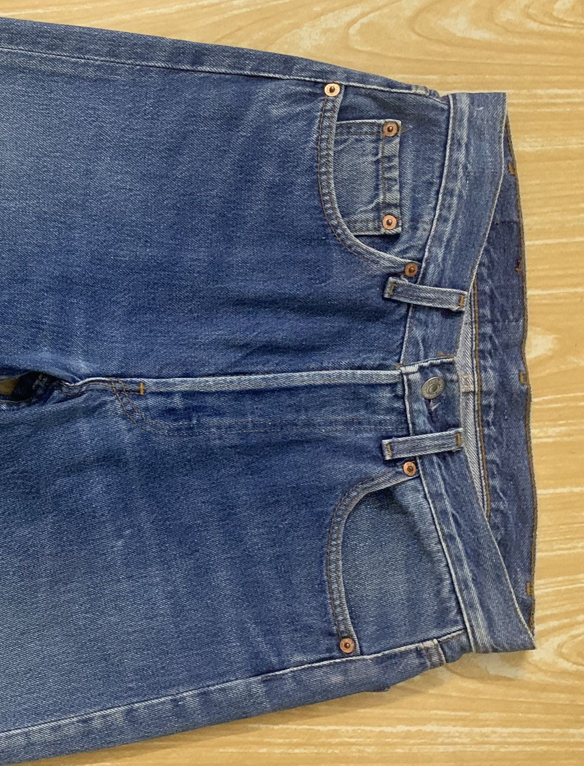 Levi's Vintage Levi’s 501 Button Fly #520 Denim Jeans Pants Size US 28 / EU 44 - 11 Thumbnail