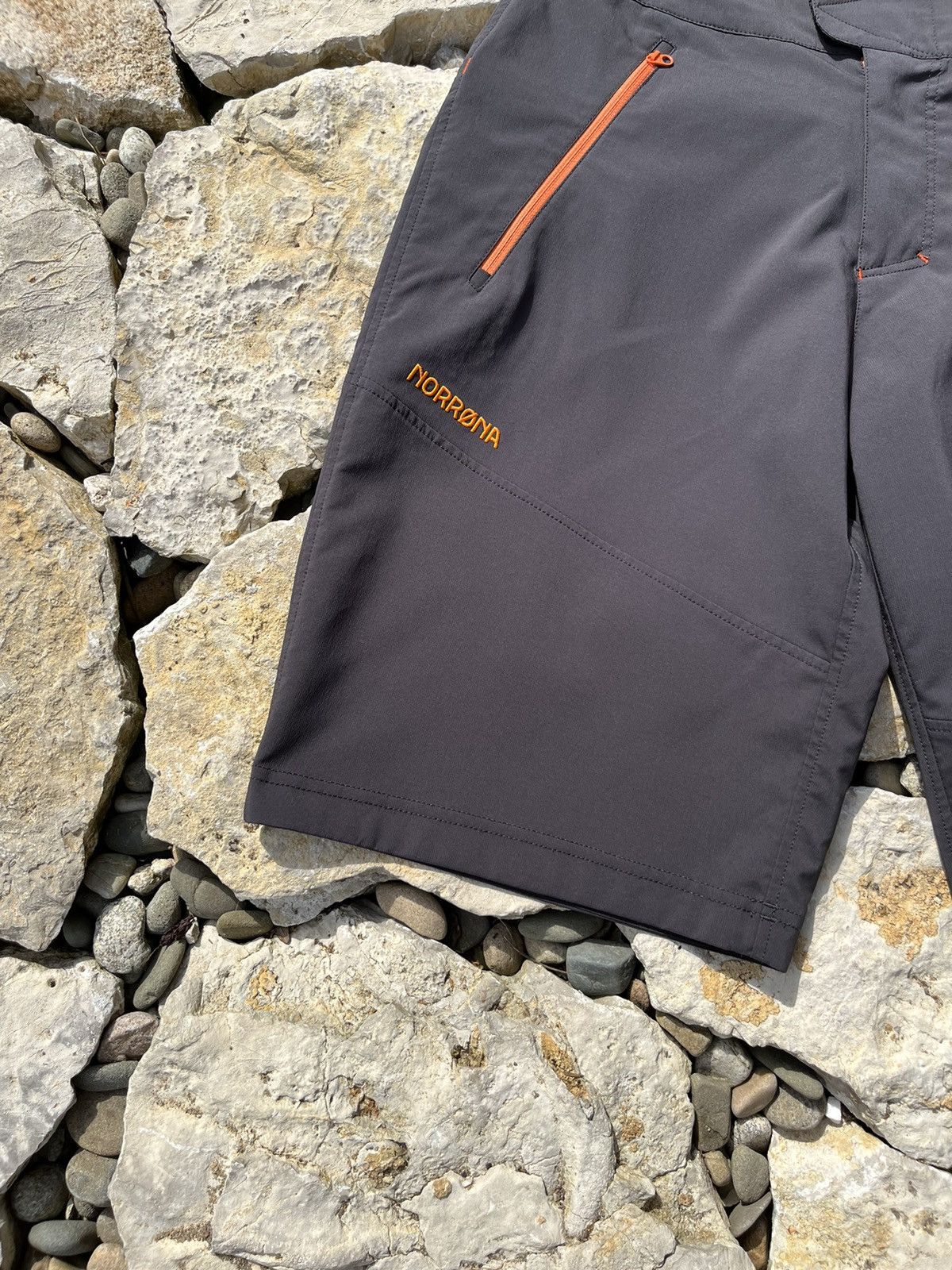 Norrona Norrona 1293-11/29 FLEX1 SHORTS phantom pants gorpcore y2k Size US 30 / EU 46 - 6 Thumbnail