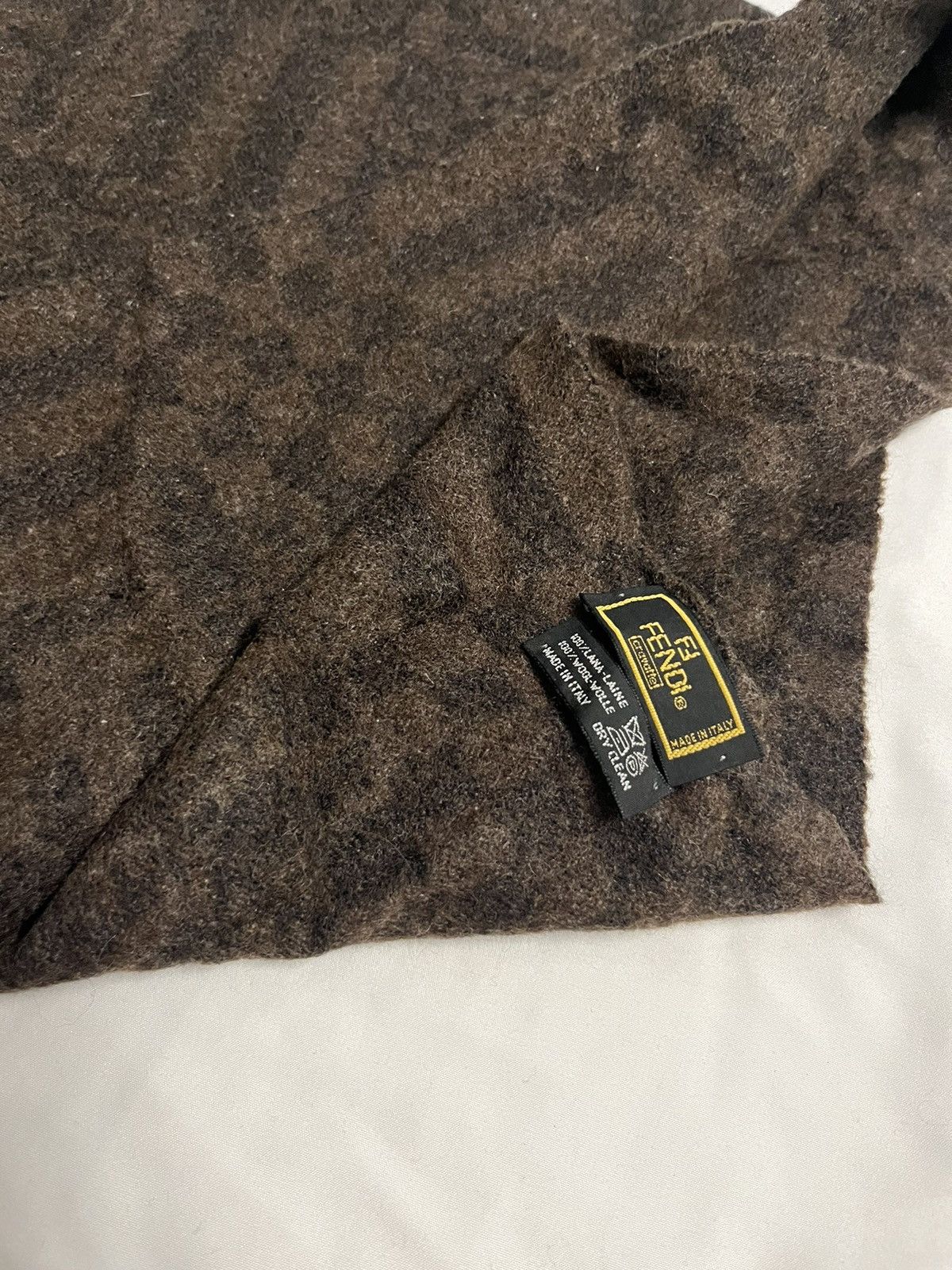 Fendi × Vintage Vintage Fendi Scarf Brown Lana Wool Size ONE SIZE - 2 Thumbnail