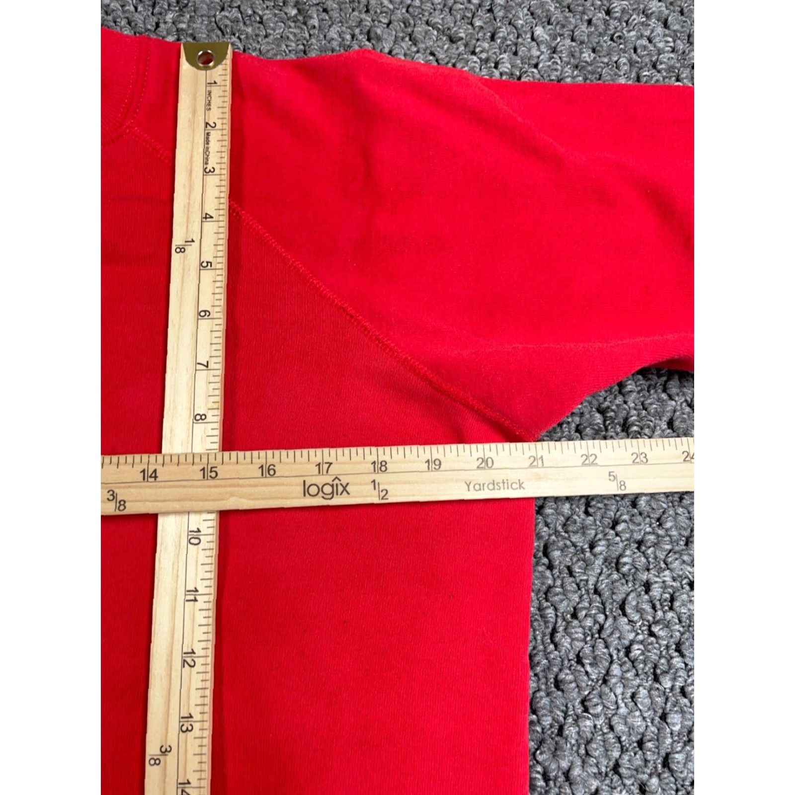 Vintage VTG 80s Bassett-Walker Blank Crewneck Sweatshirt Adult Medium Red Raglan Sleeves Size US M / EU 48-50 / 2 - 5 Thumbnail