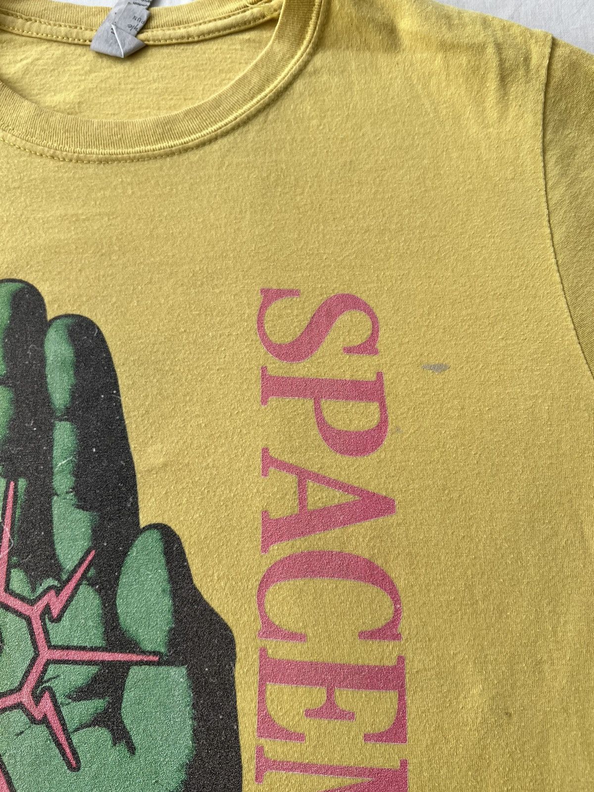 Band Tees Vintage 2000s Spacemen 3 Rock Band Yellow T-shirt Size US M / EU 48-50 / 2 - 6 Thumbnail