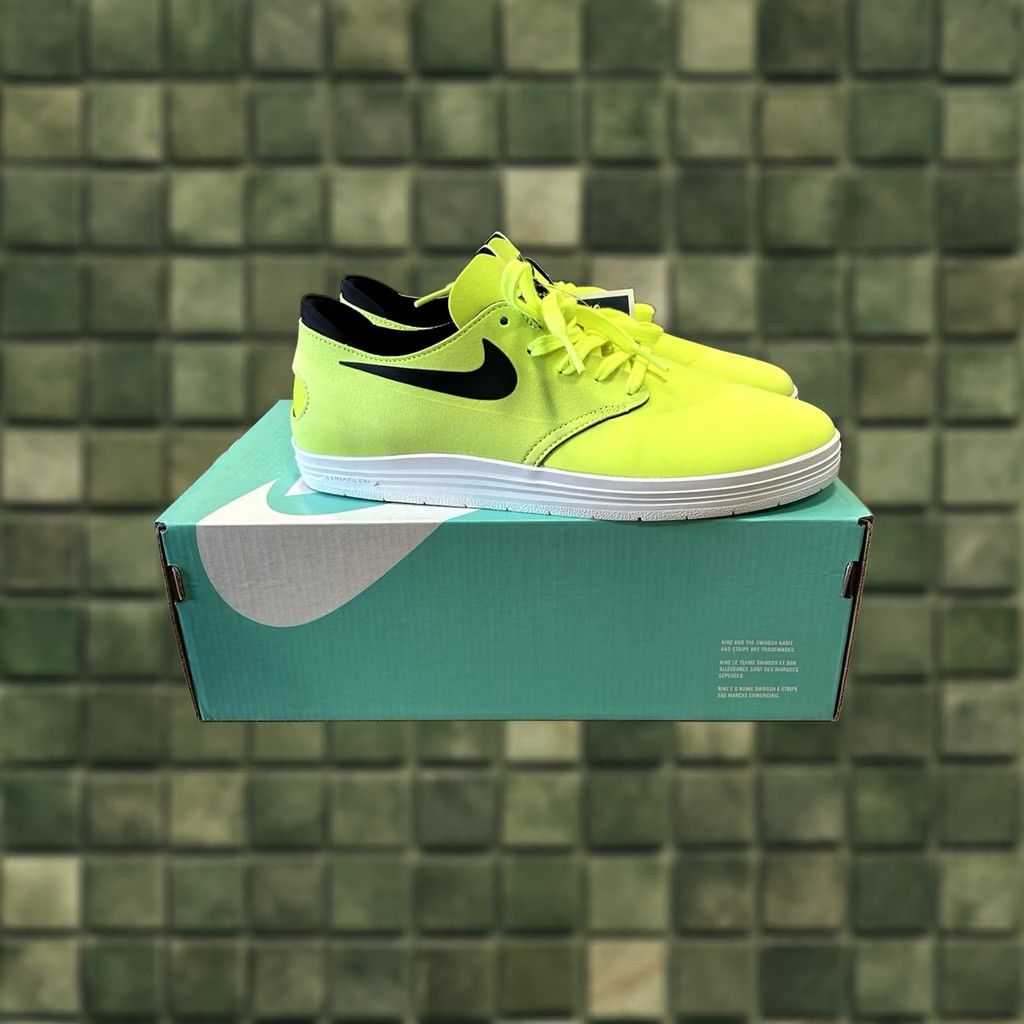 Vintage Nike SB Lunar Oneshot Volt/Black Sneaker 631044-700 US Men’s 8 DS Brand New In Box With Marks As Is Size US 7 / EU 40 - 1 Thumbnail