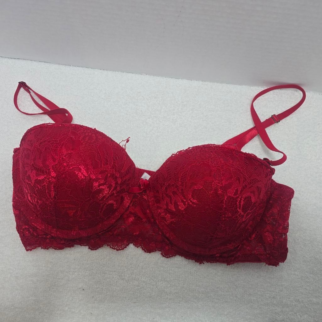 The Unbranded Brand Women's Marilyn Monroe Red Lace Bra 36C Size ONE SIZE - 1 Thumbnail