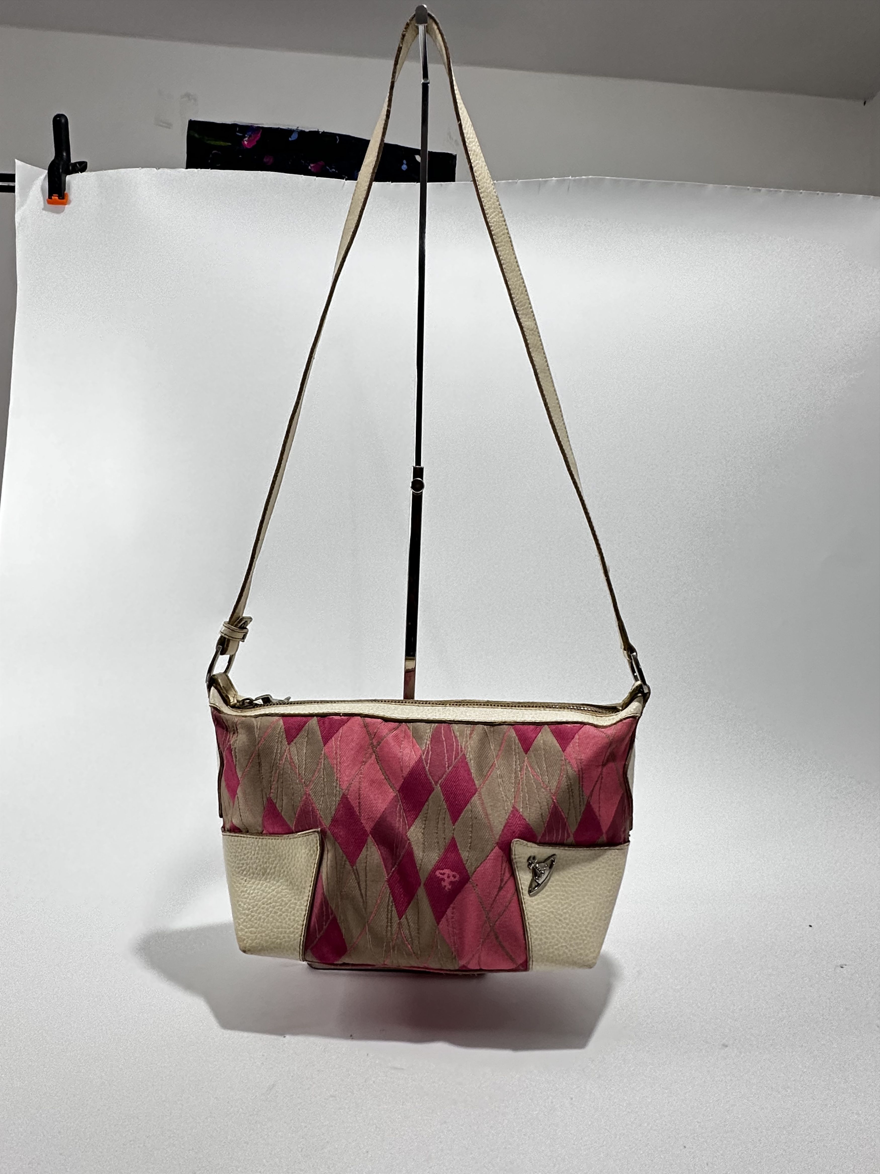 Vivienne Westwood VINTAGE VIVIENNE WESTWOOD ARGYLE CROSSBODY BAG. Size ONE SIZE - 1 Thumbnail