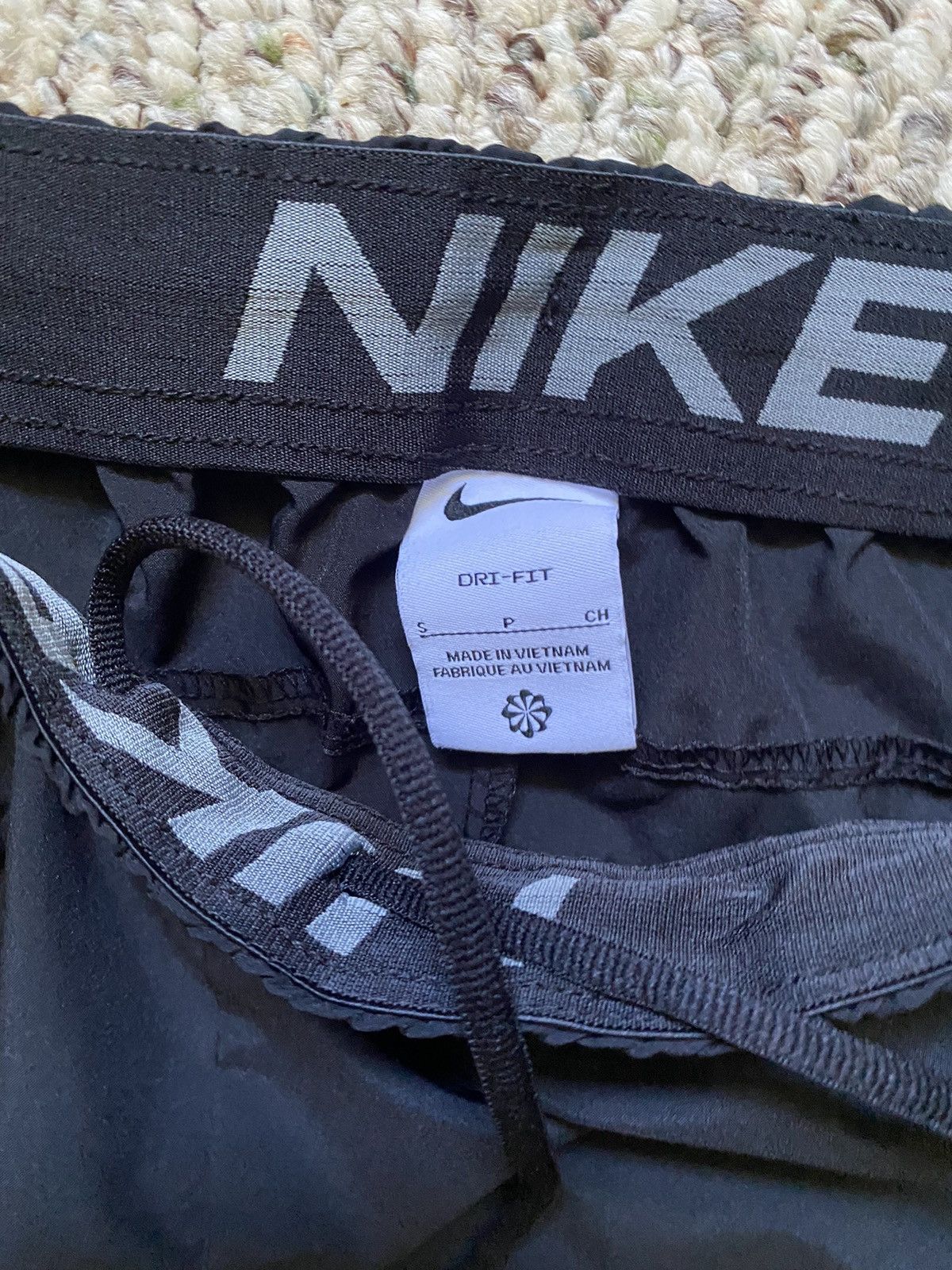 Nike Nike Woven Training Shorts Size US 30 / EU 46 - 3 Thumbnail