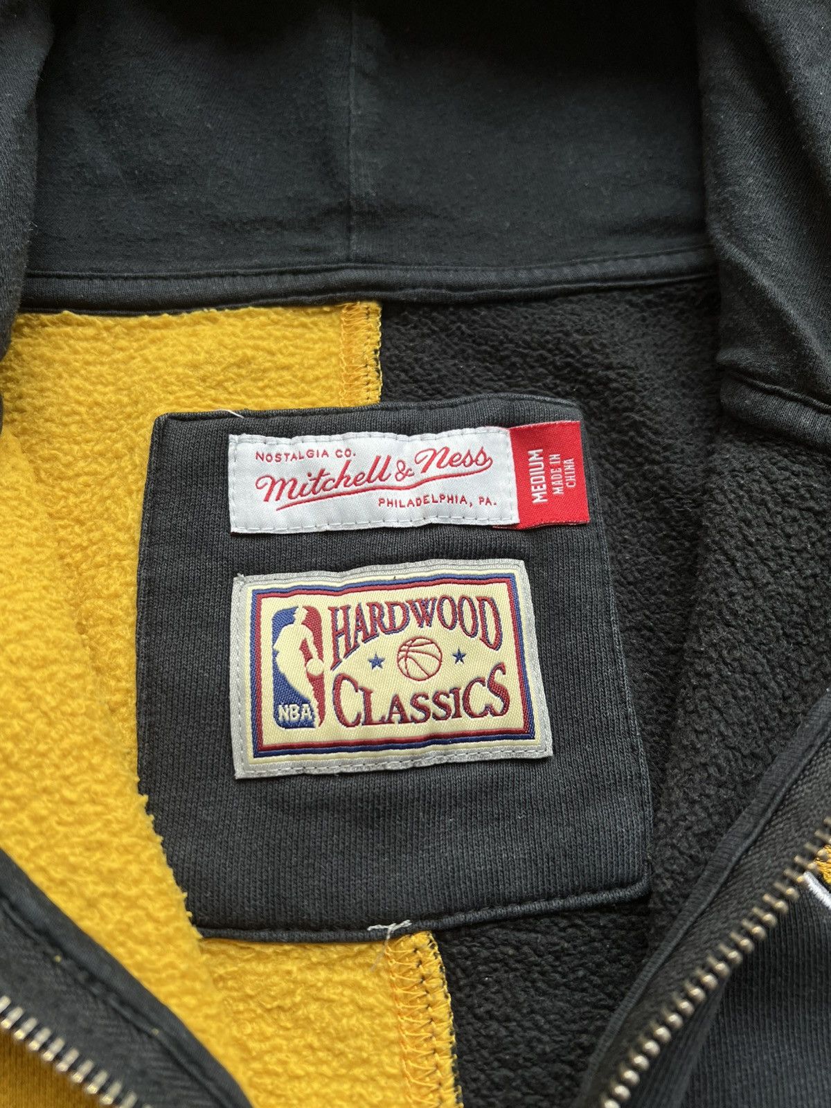 NBA × Vintage Vintage Mitchell & Ness NBA Lakers Basketball Zip Up Hoodie Size US M / EU 48-50 / 2 - 8 Thumbnail