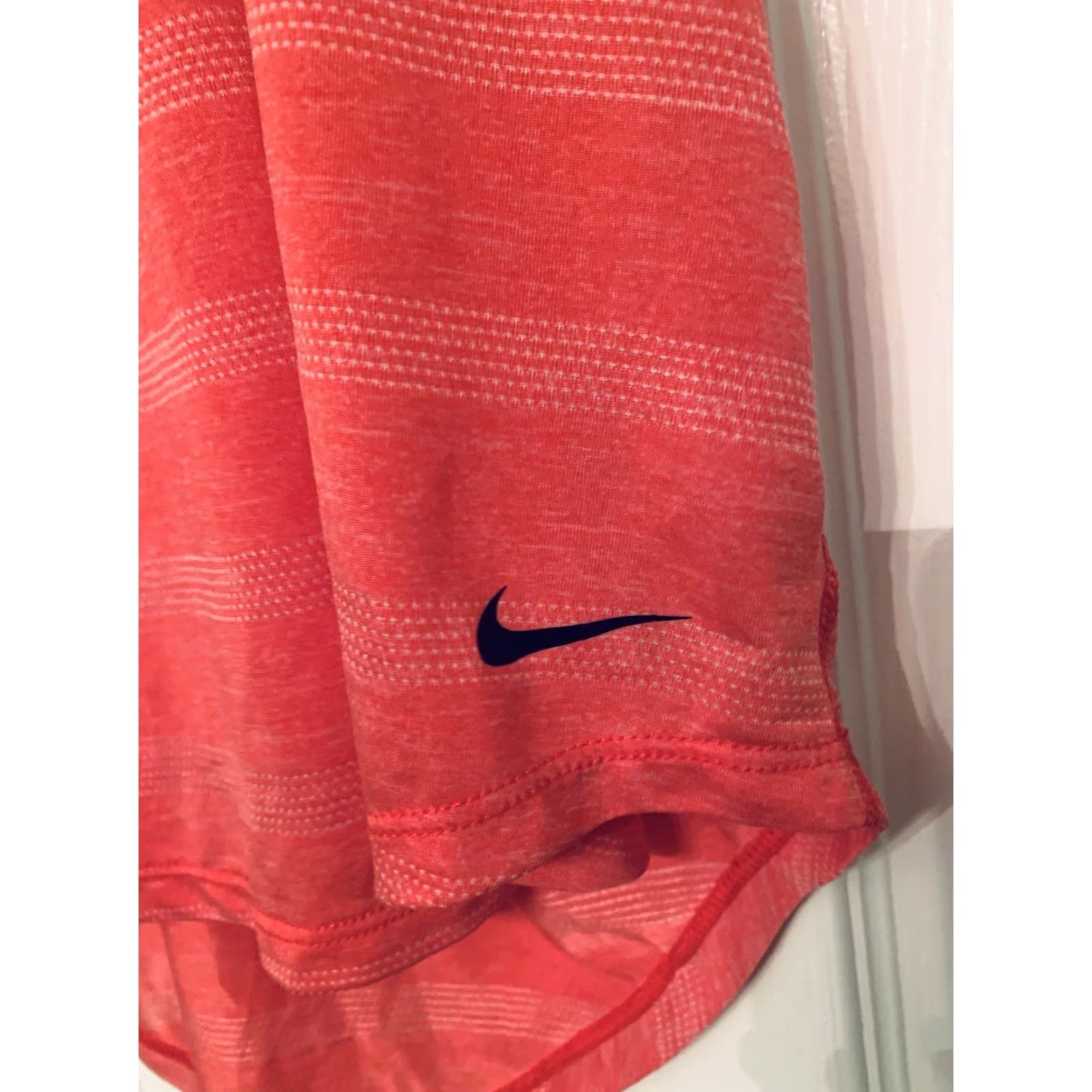 Nike Nike Dri-Fit Tank Striped Elevate Coral 696 726417 Medium Women Shirts & Tops Size ONE SIZE - 2 Thumbnail