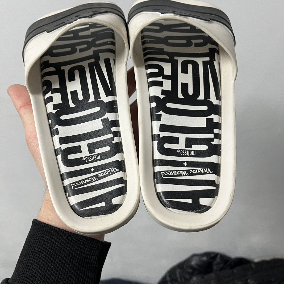 Melissa Vivienne Westwood Melissa Logo Beach Slides Size US 8 / EU 41 - 11 Thumbnail