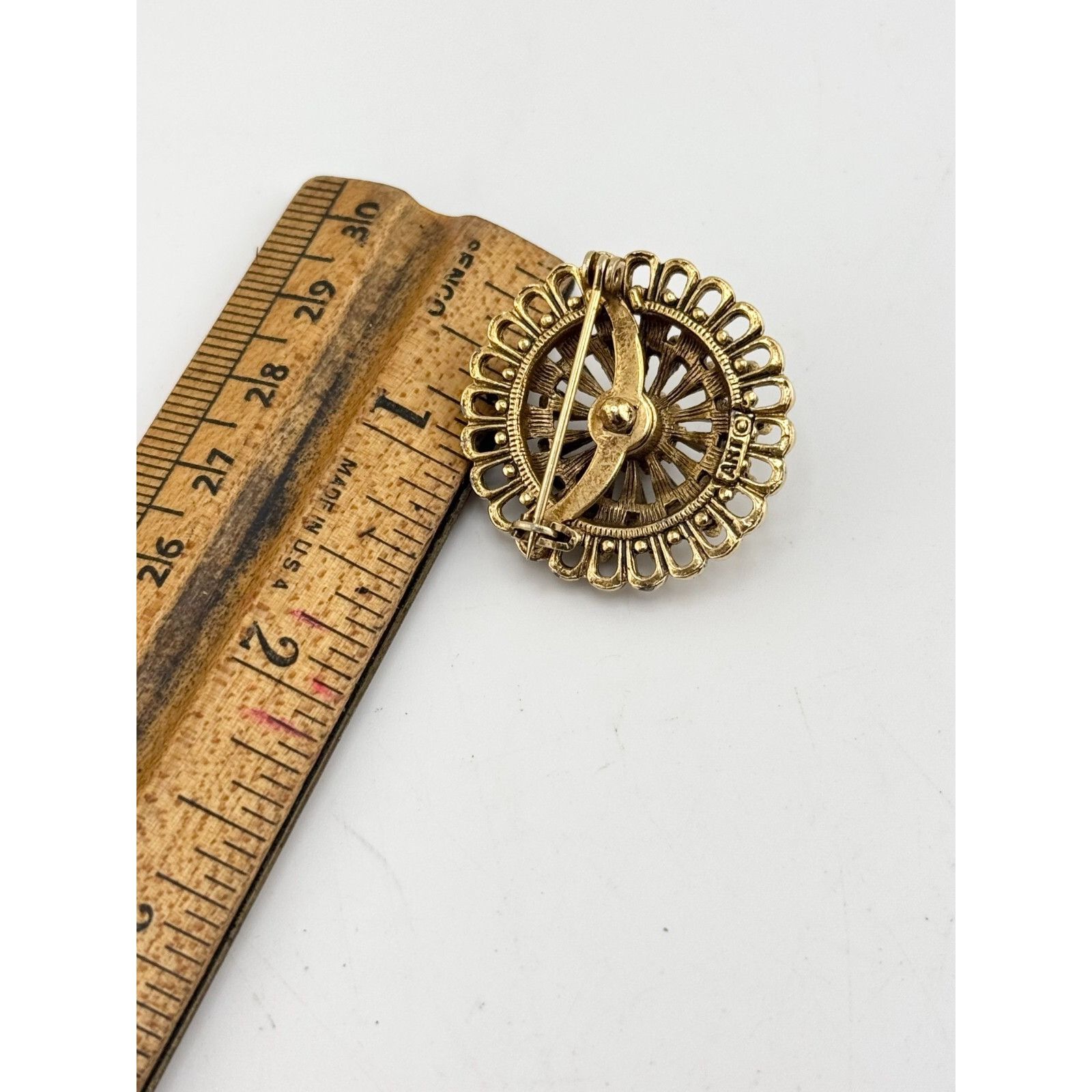 Vintage Vintage ART Arthur Pepper Purple Rhinestone Flower Brooch Pi Size ONE SIZE - 5 Thumbnail