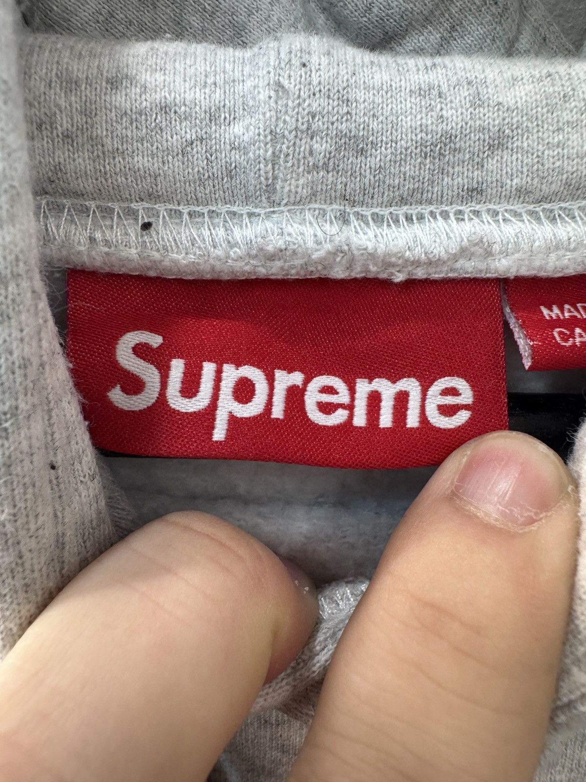 Supreme Supreme Gray Small Box Logo Hoodie Size US L / EU 52-54 / 3 - 4 Thumbnail