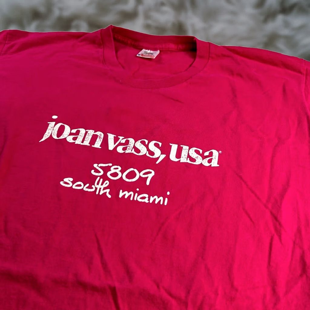 Fruit Of The Loom VINTAGE Fruit of the Loom T-Shirt Men XL Pink Short Sleeve Crew Neck Joan Vass USA Miami Single Stitch 100% Cotton Mens Size US XL / EU 56 / 4 - 1 Thumbnail