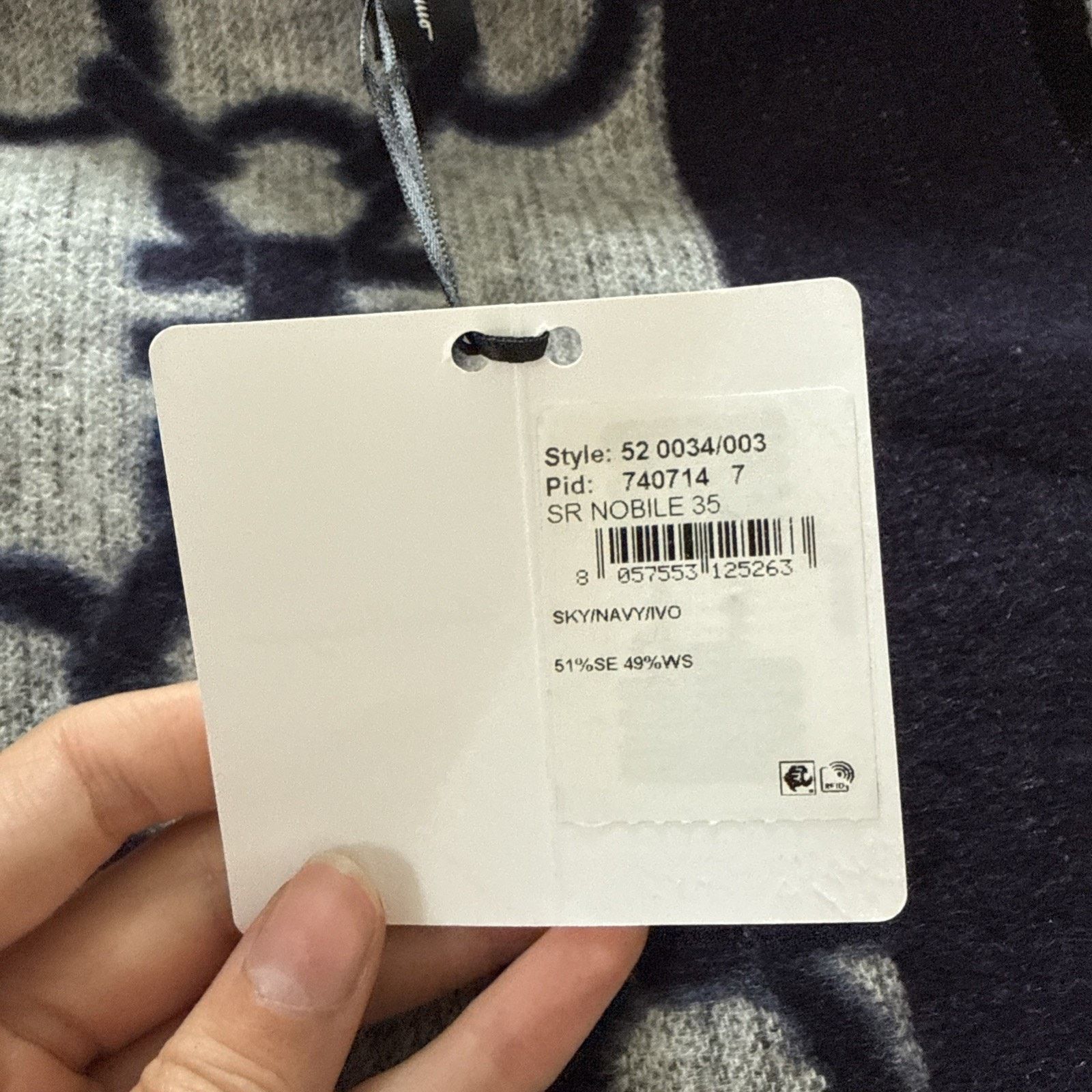 Salvatore Ferragamo Salvatore Ferragamo SR NOBILE 35 Scarf Silk Cashmere Gancini Size ONE SIZE - 3 Thumbnail