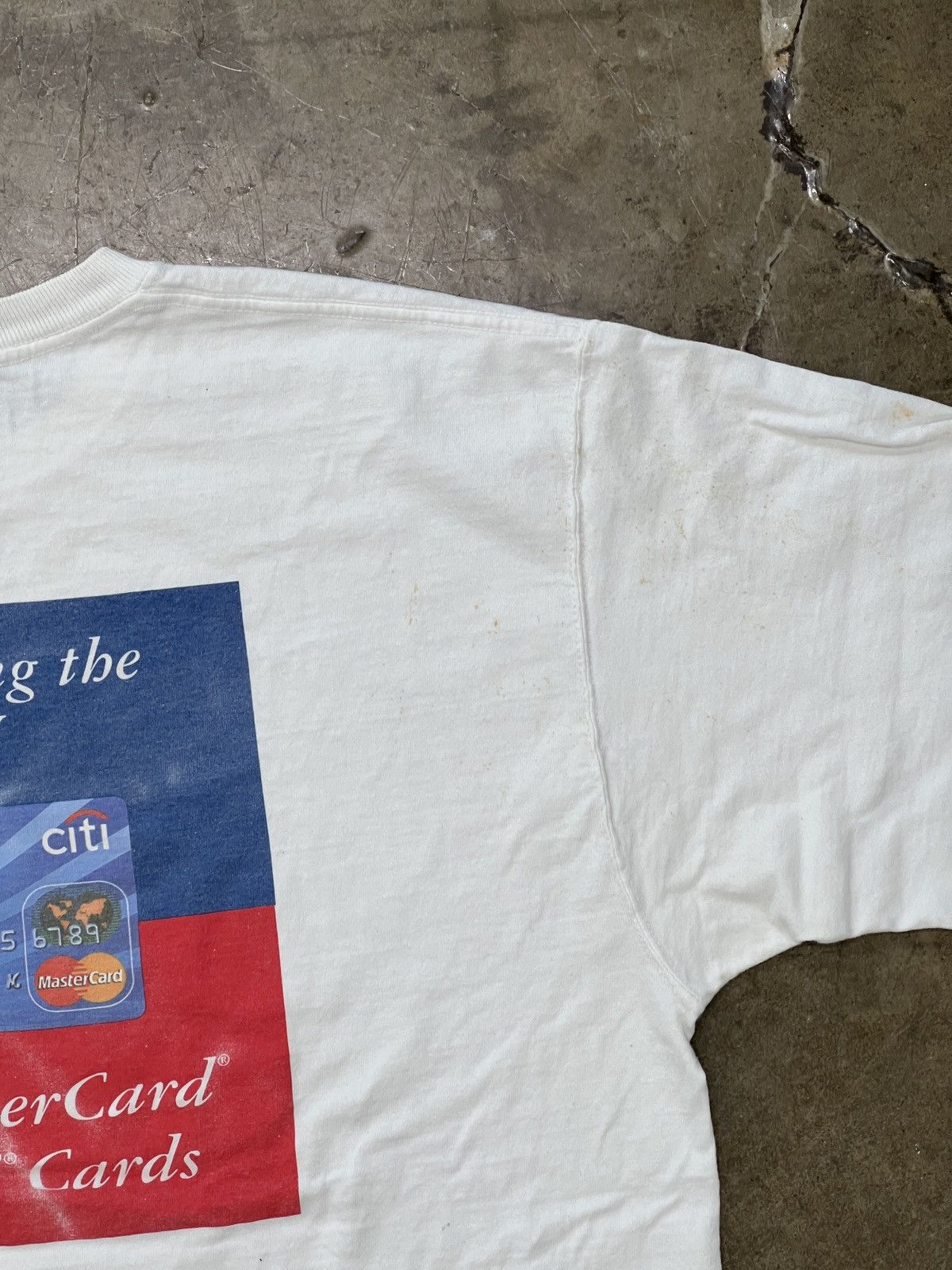 Vintage Vintage Shell Mastercard Credit Card Graphic Tee XL Size US XL / EU 56 / 4 - 9 Thumbnail