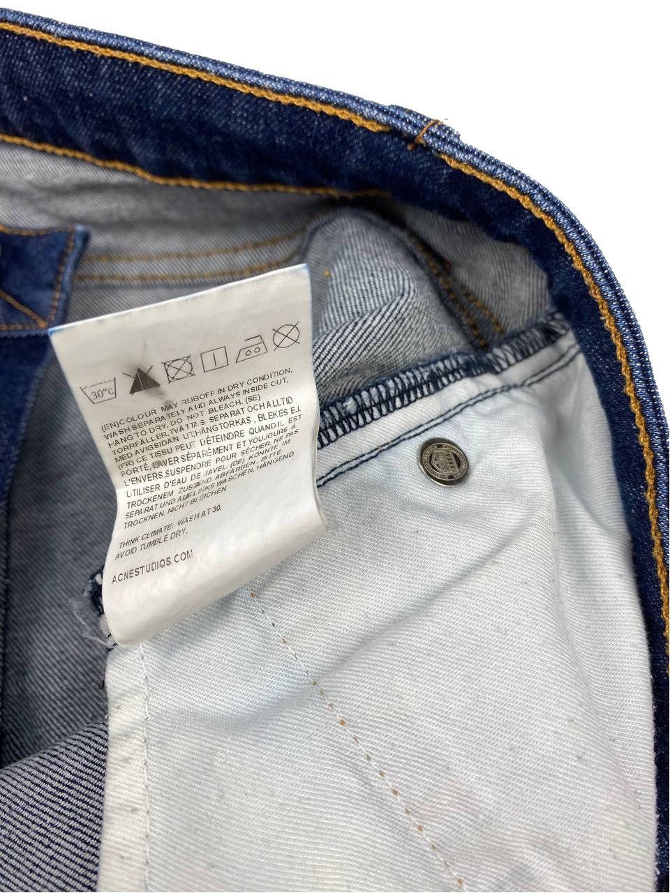Acne Studios ACNE STUDIOS WOMEN SHORTS FLEX DEGRADE RAW LOW RISE 28/32 Size 28" / US 6 / IT 42 - 6 Thumbnail