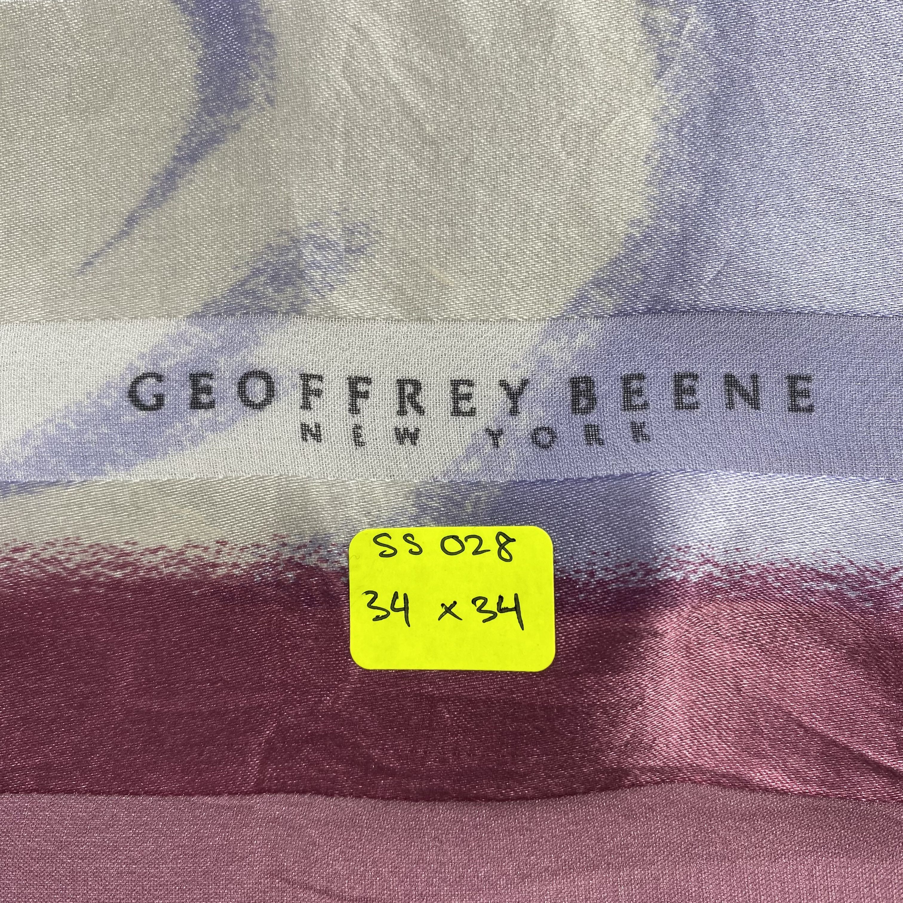 Japanese Brand × Vintage Vintage Geoffrey Beene Silk Scarf SS028 Size ONE SIZE - 8 Thumbnail