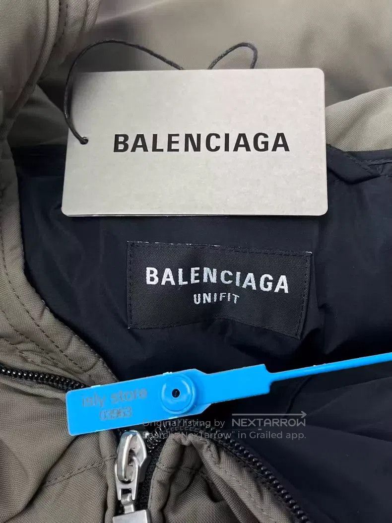 Balenciaga Balenciaga Logo Embroidered Solid Color Zippered Collar Co Size US XS / EU 42 / 0 - 4 Thumbnail
