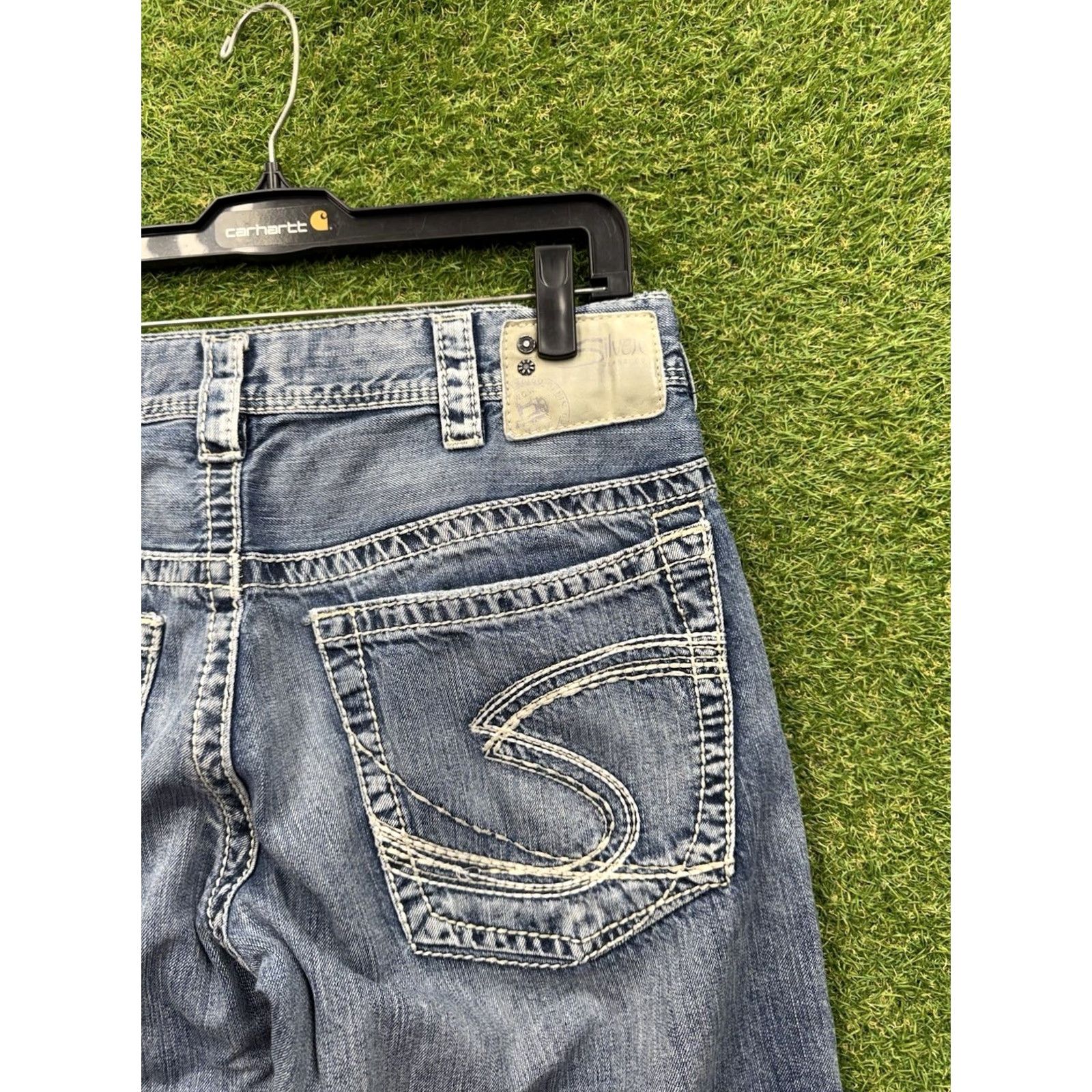 Silver Jeans Co. Silver Jeans Gordie Straight Jeans 33x34 Mens 33 Buckle 90s Grunge Rock Medium Blue Denim Casual Clothing Jeans Size US 33 - 3 Thumbnail