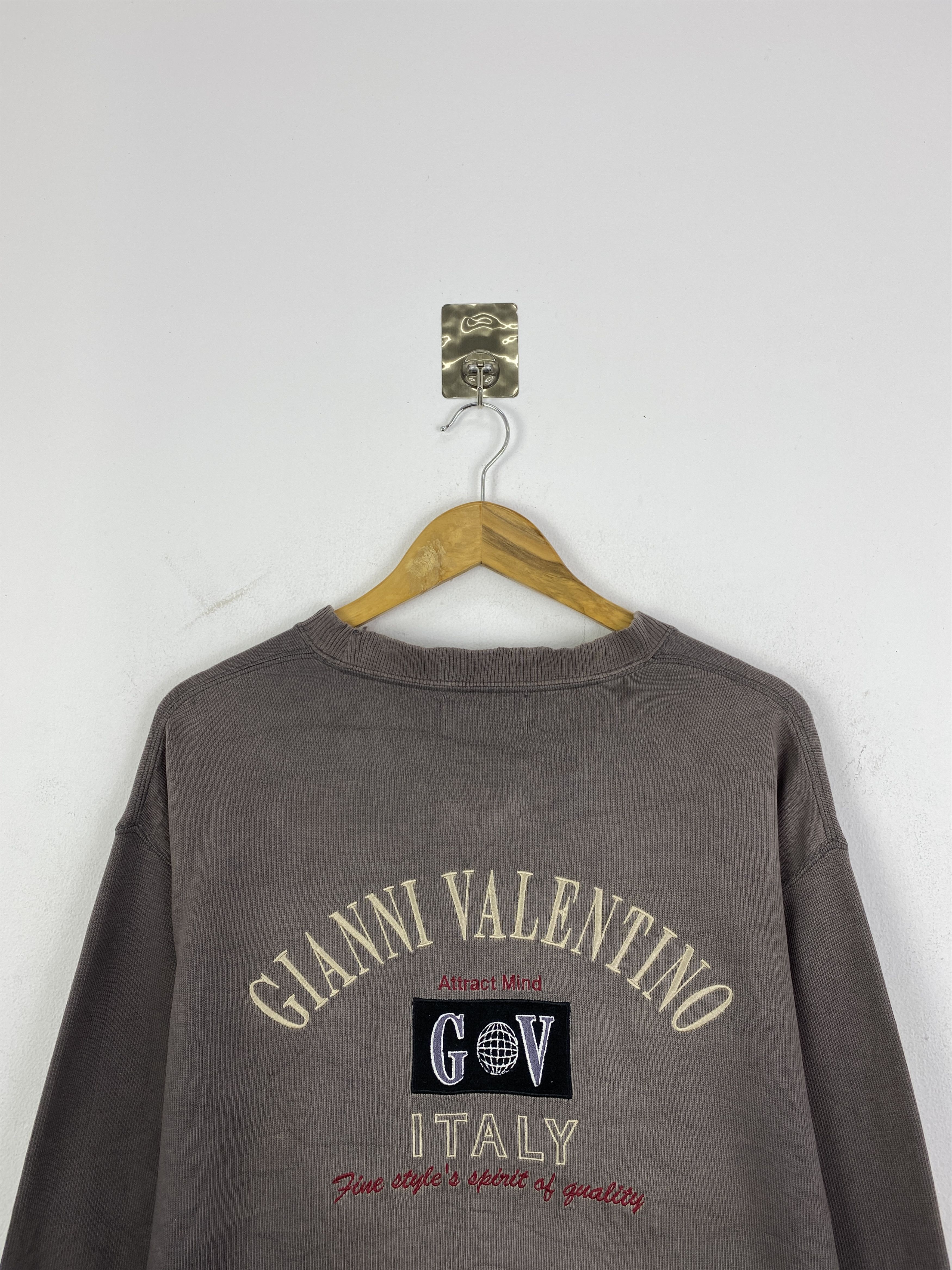 Gianni Valentino Vintage Gianni Valentino Faded Sweatshirt SH0204 Size US XL / EU 56 / 4 - 2 Thumbnail